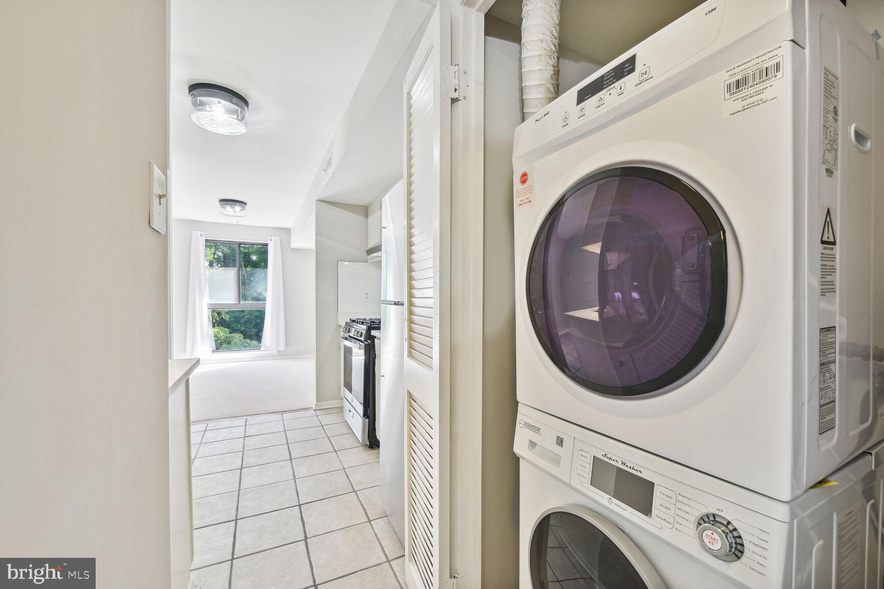 SOUTHGATE - Residential