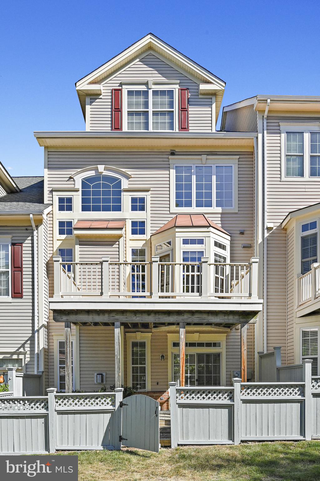 1924 LOGAN MANOR DRIVE