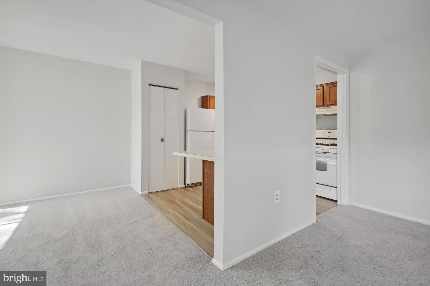 NORTH CREEK VILLAS - Residential