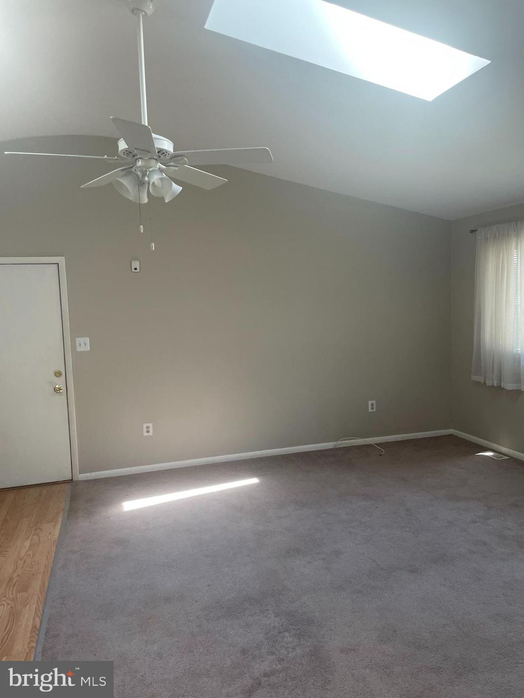 Photo of 291 Creek Road, MOUNT LAUREL, NJ 08054 (MLS # NJBL2096884)