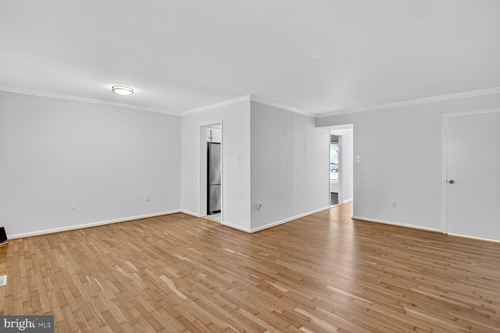 DIAMOND FARMS - Residential