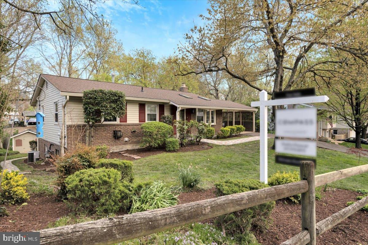 7217 WILLOW OAK PLACE
