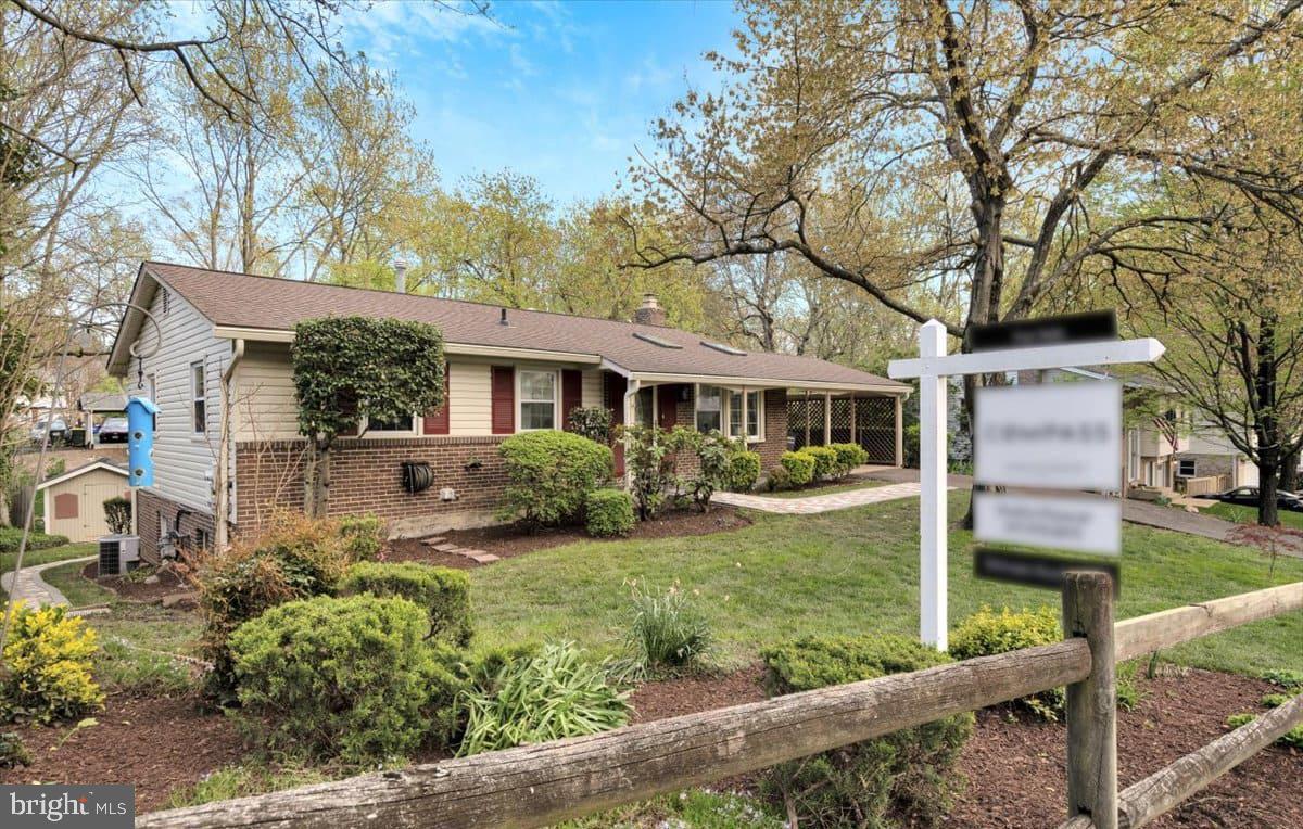 7217 WILLOW OAK PLACE