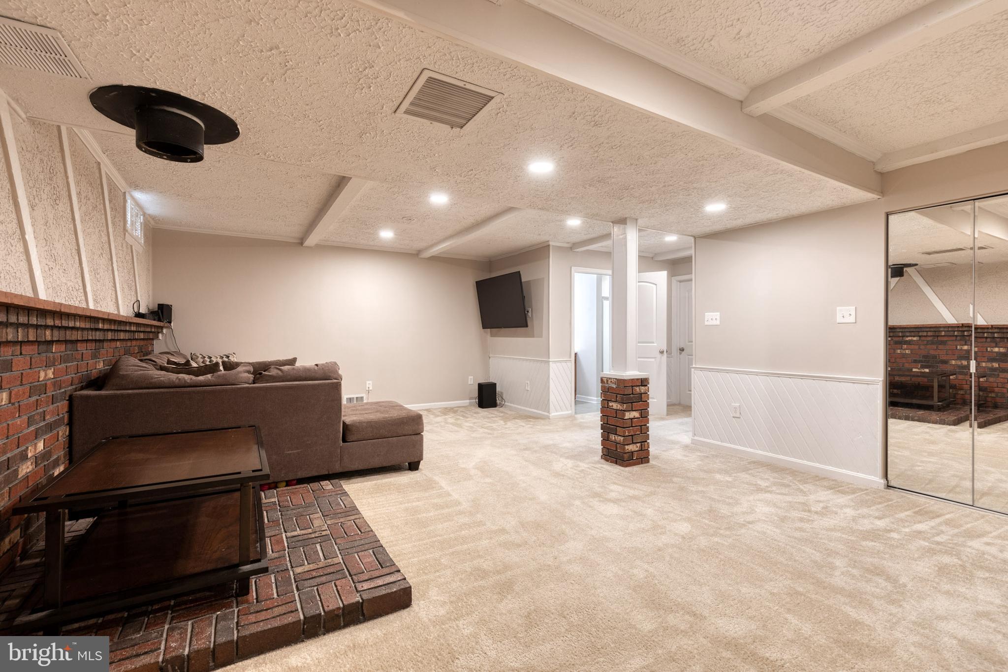 THE GREENS OF WESTMINSTER - Residential