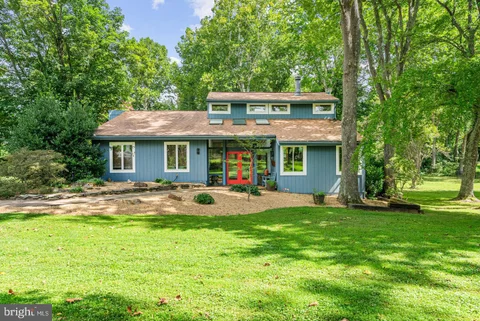 39434 Snickersville Turnpike, Middleburg, VA MLS: VALO2136848