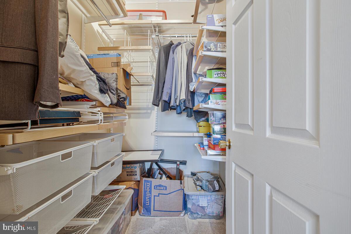 SCOTTS CROSSING - Residential