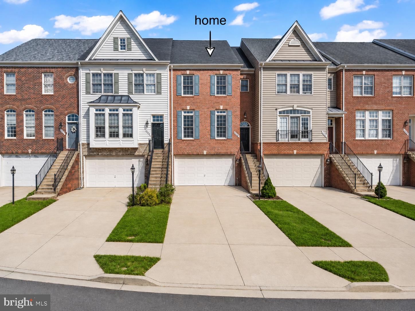 6806 WITTON CIRCLE