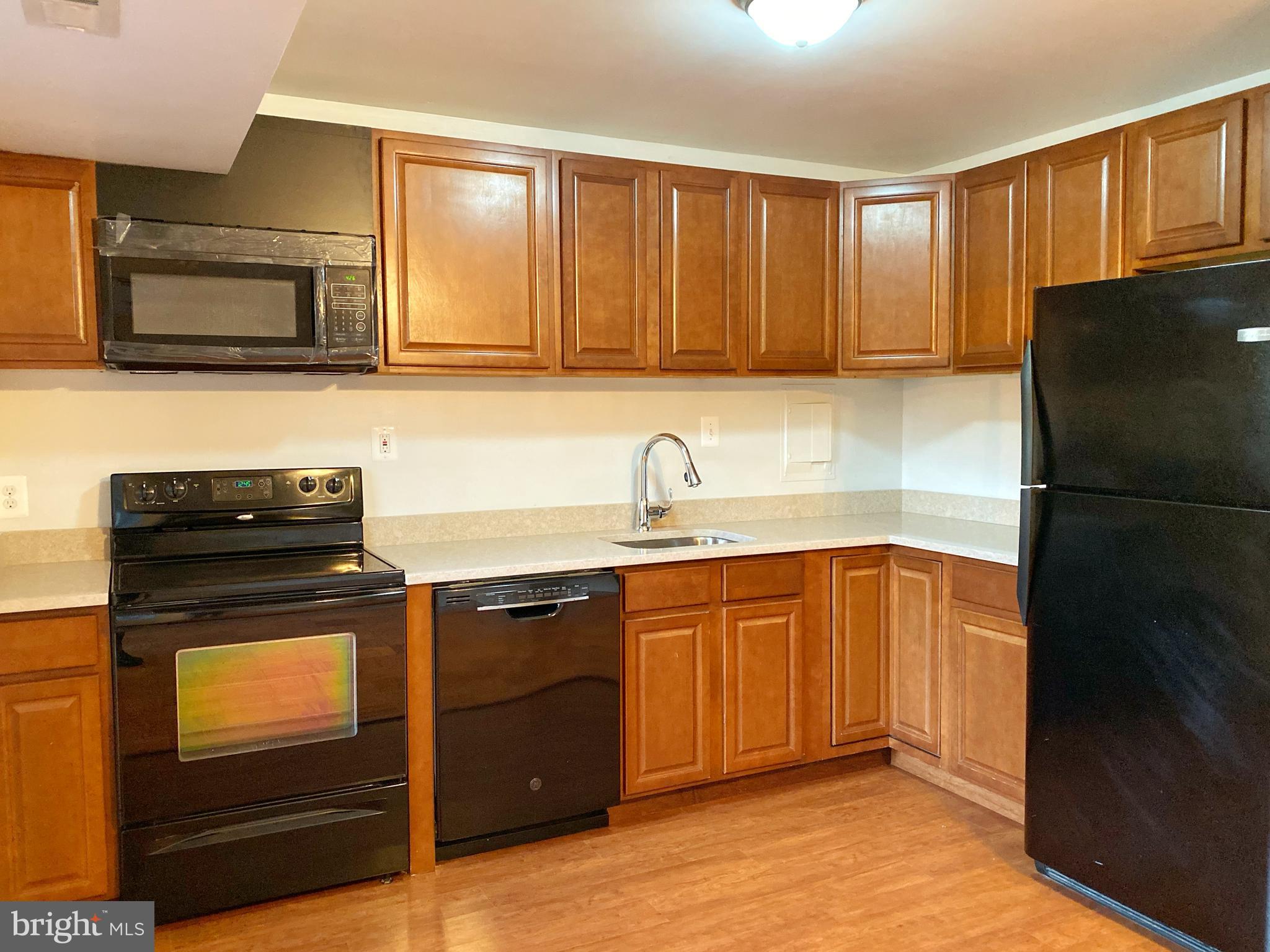 DEL RAY - Residential Lease