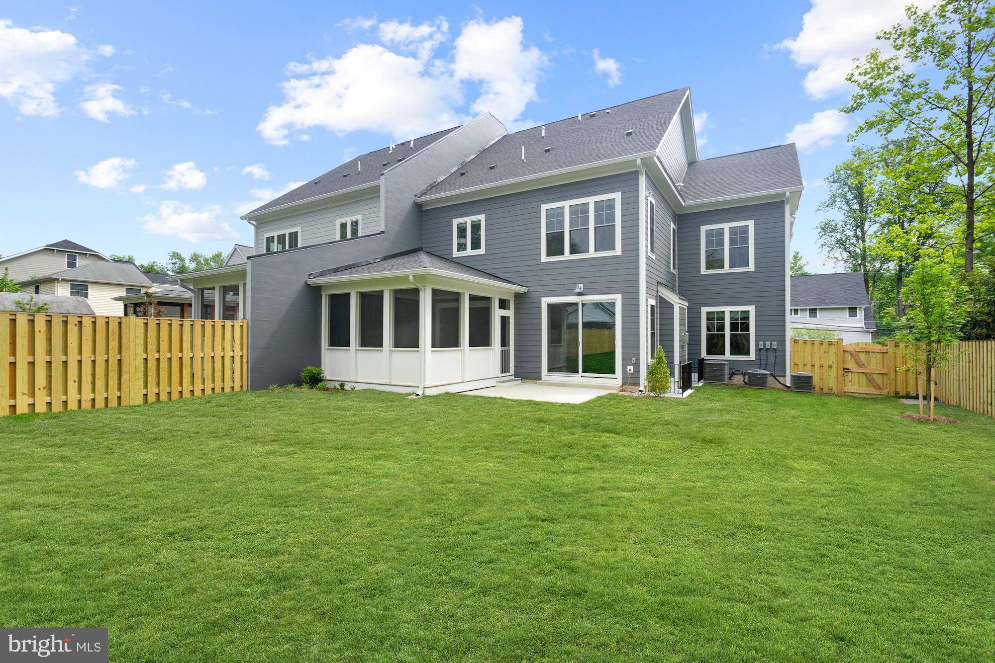 FALLS CHURCH CITY - Residential Lease