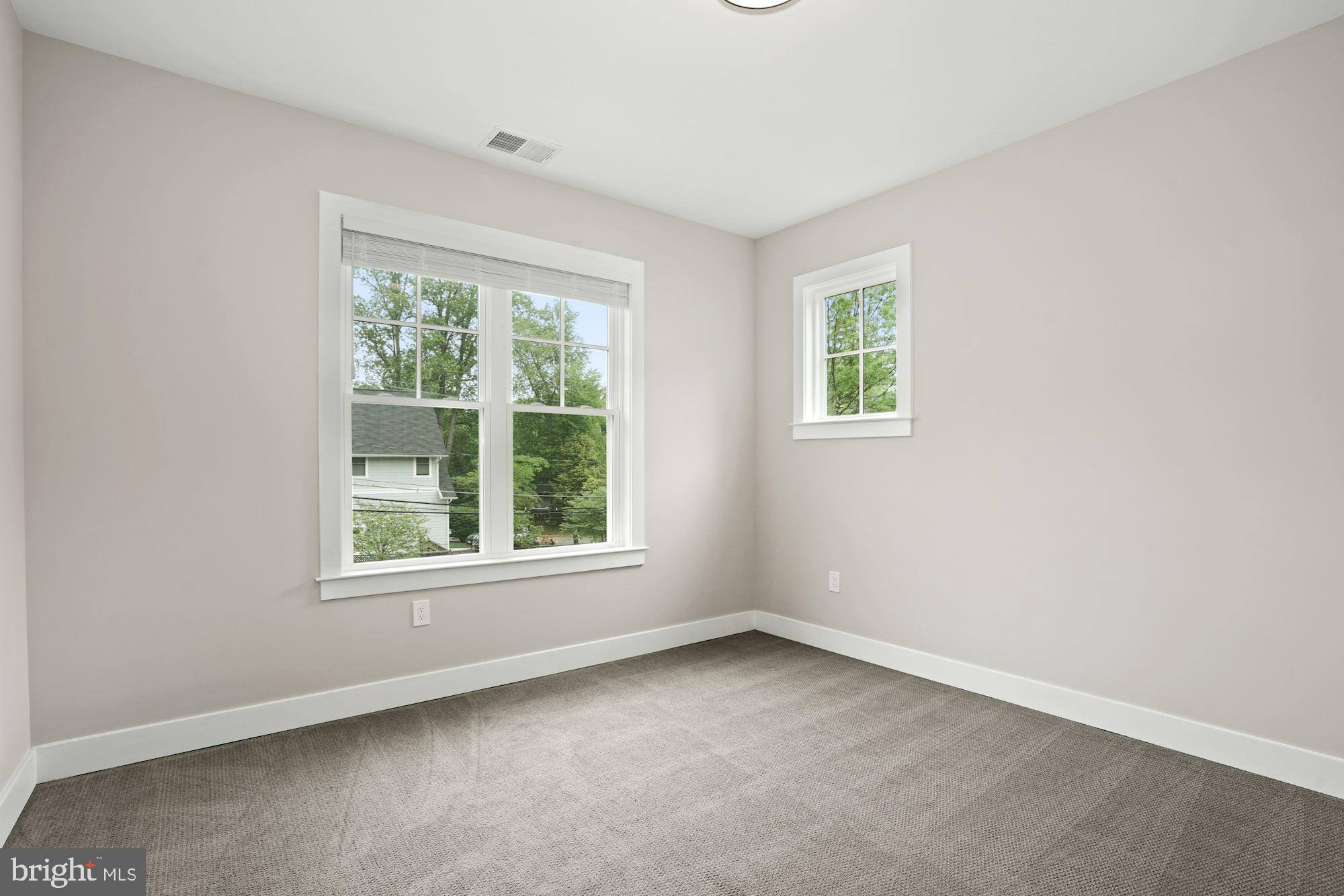 FALLS CHURCH CITY - Residential Lease