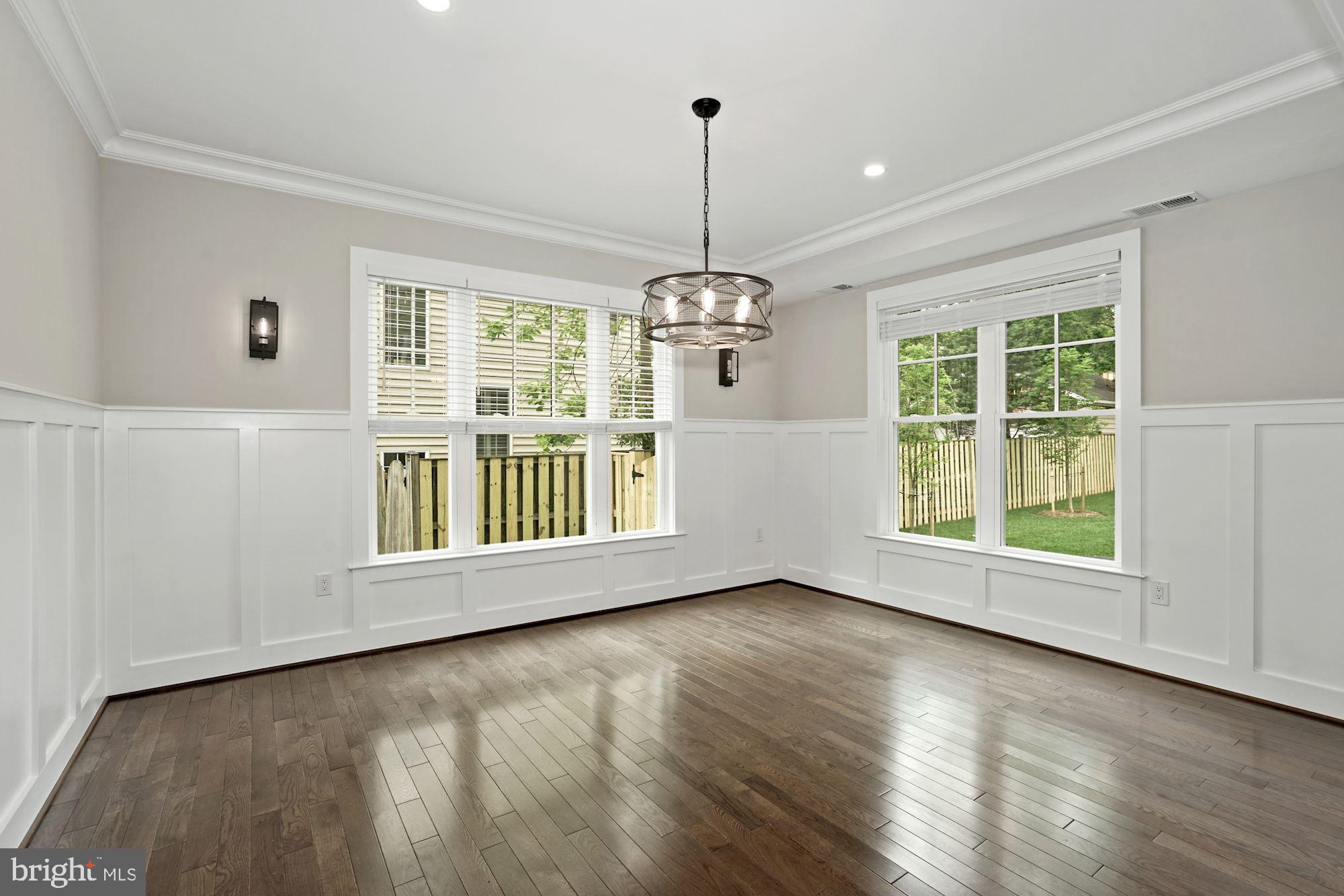 FALLS CHURCH CITY - Residential Lease