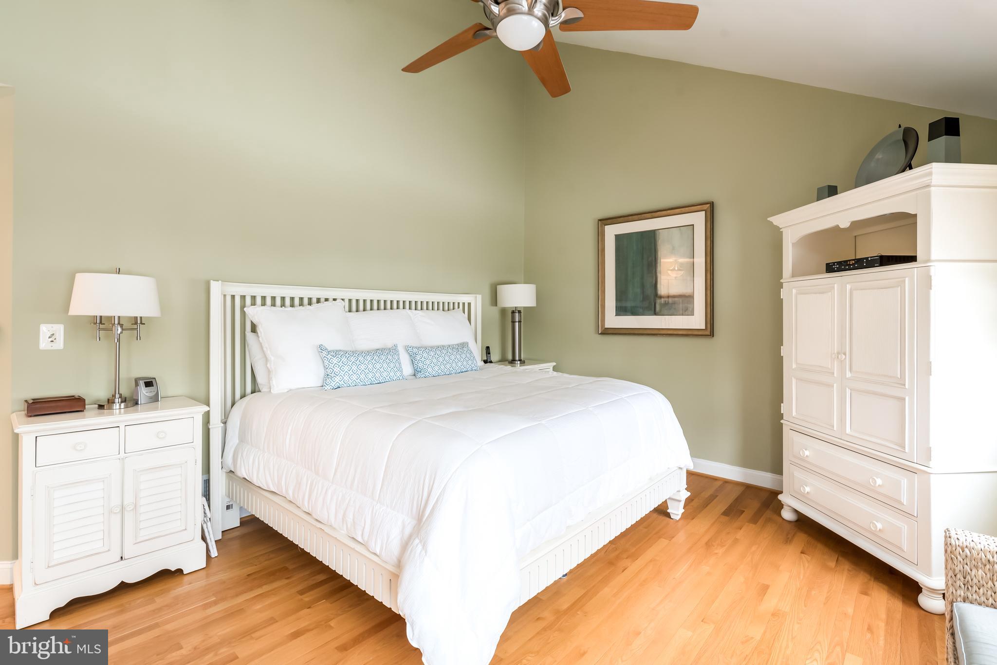 BAY RIDGE - Residential