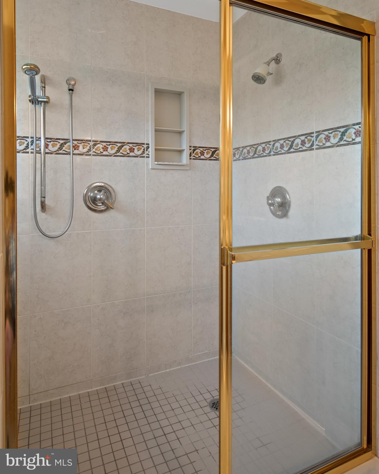 BAY RIDGE - Residential