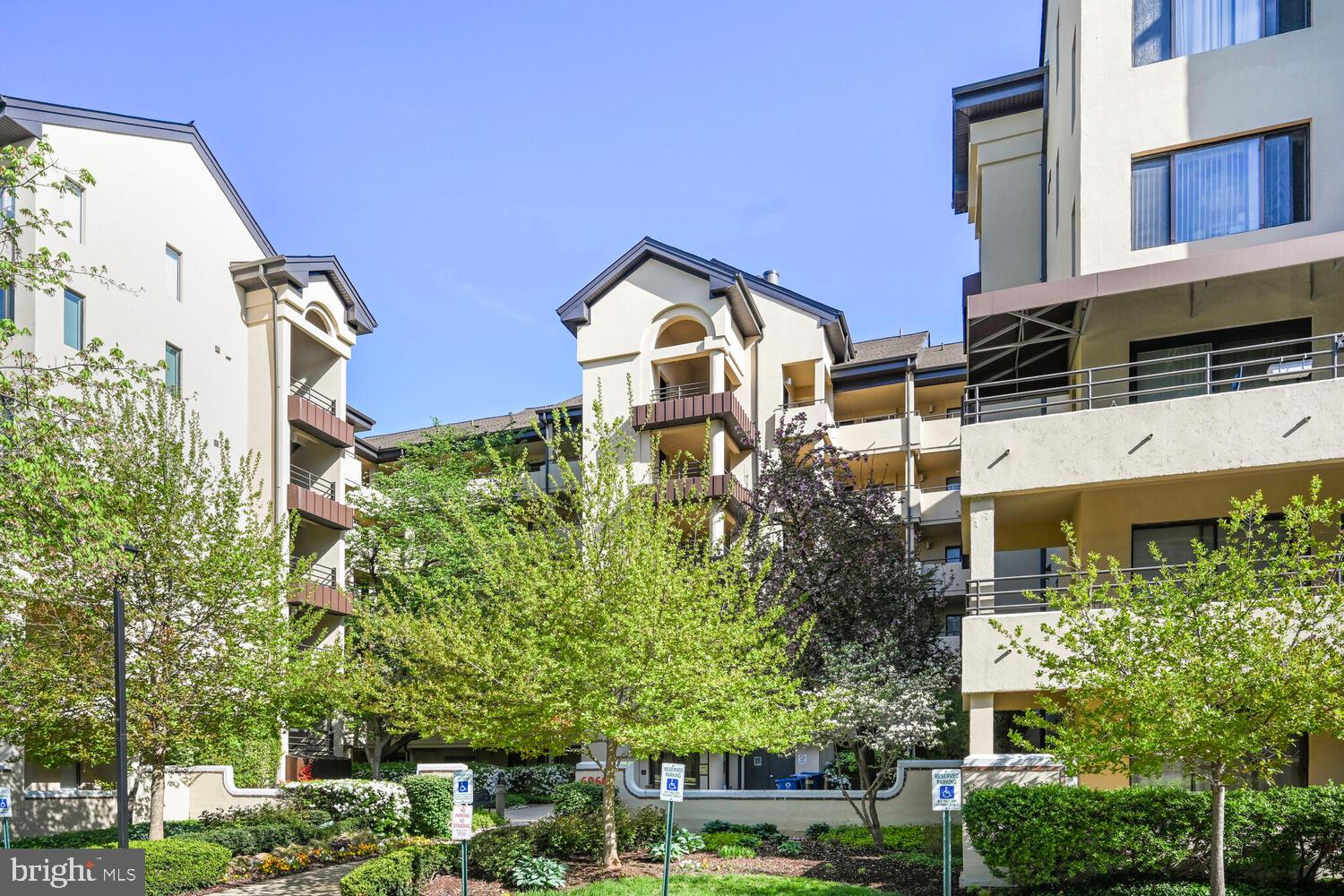 6060 CALIFORNIA CIRCLE 309