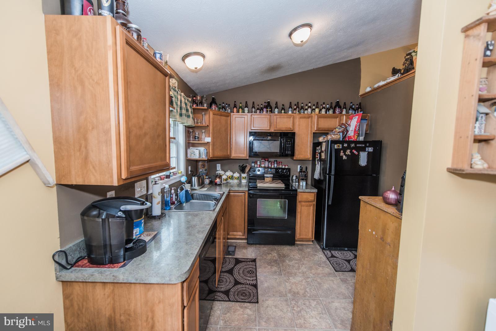 CRESTFIELD - Residential