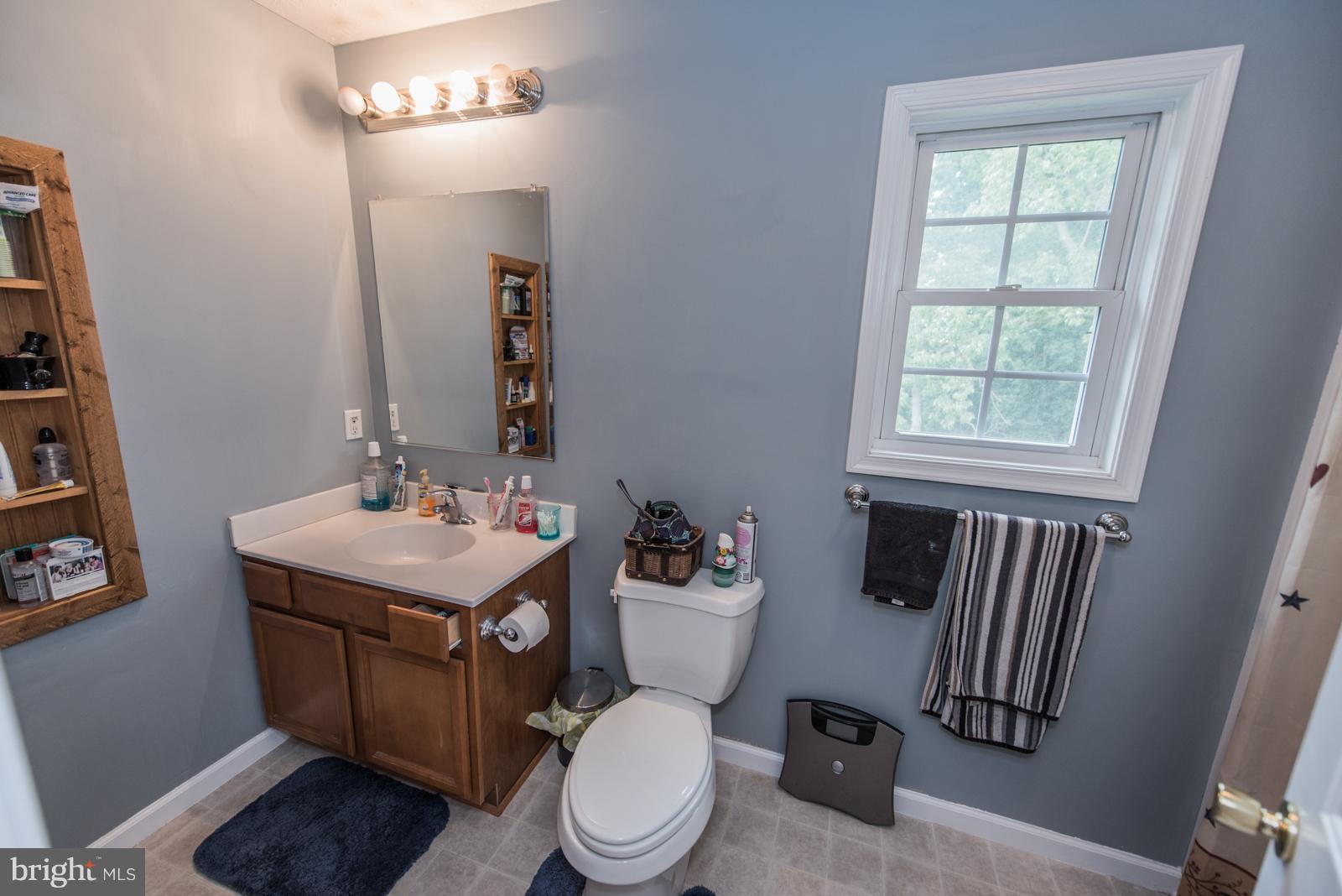 CRESTFIELD - Residential