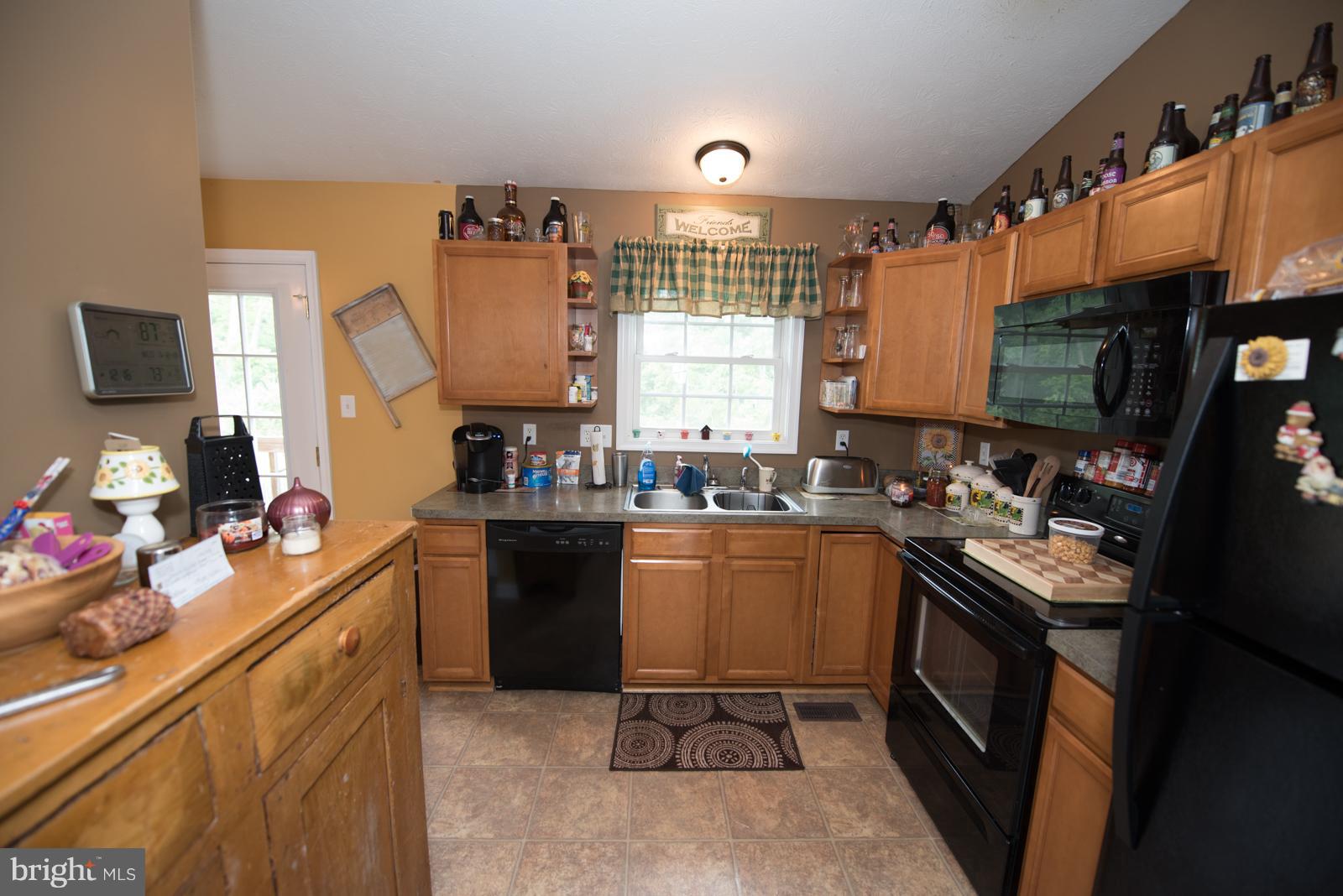 CRESTFIELD - Residential