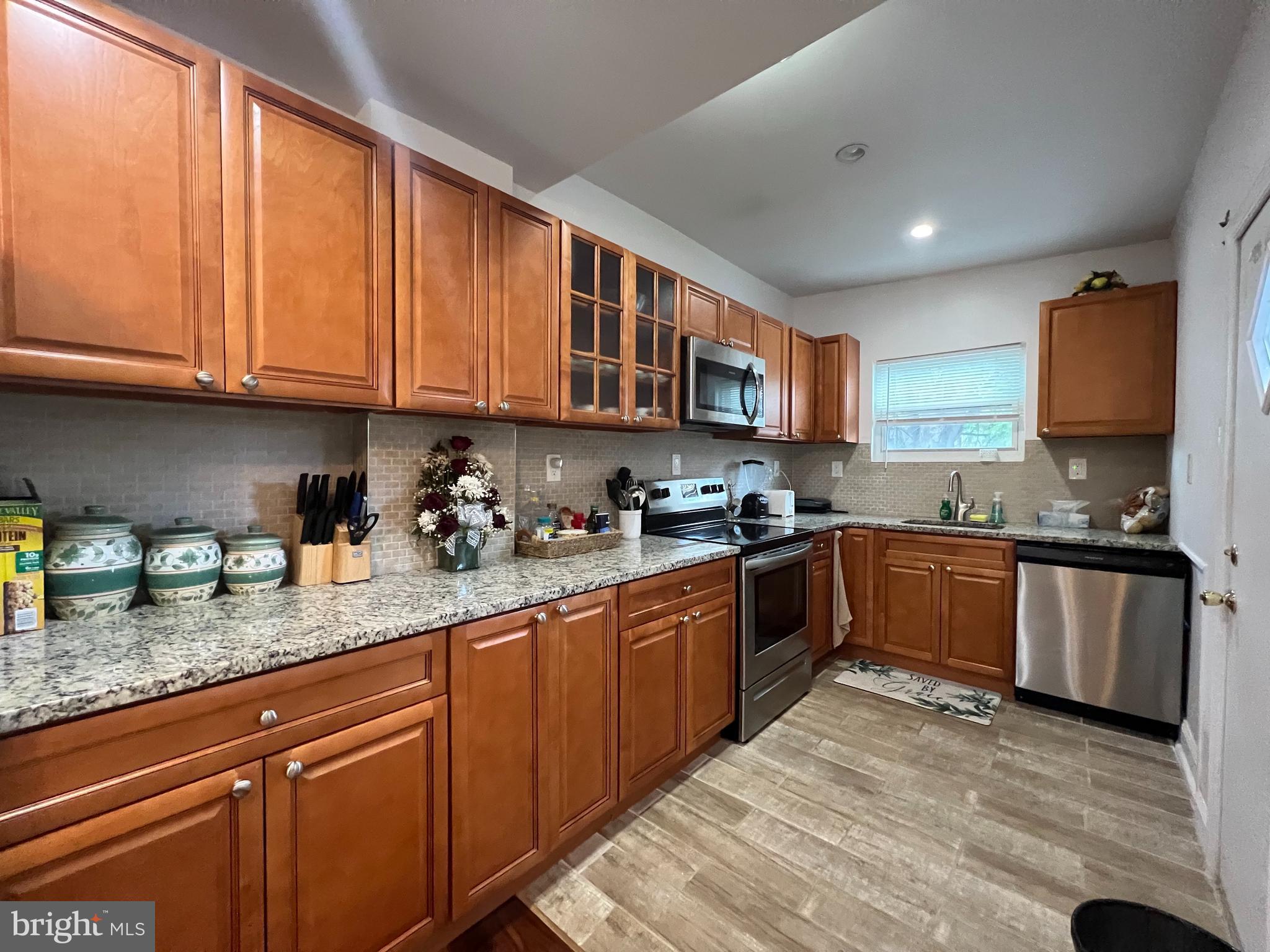 TACONY - Residential Lease