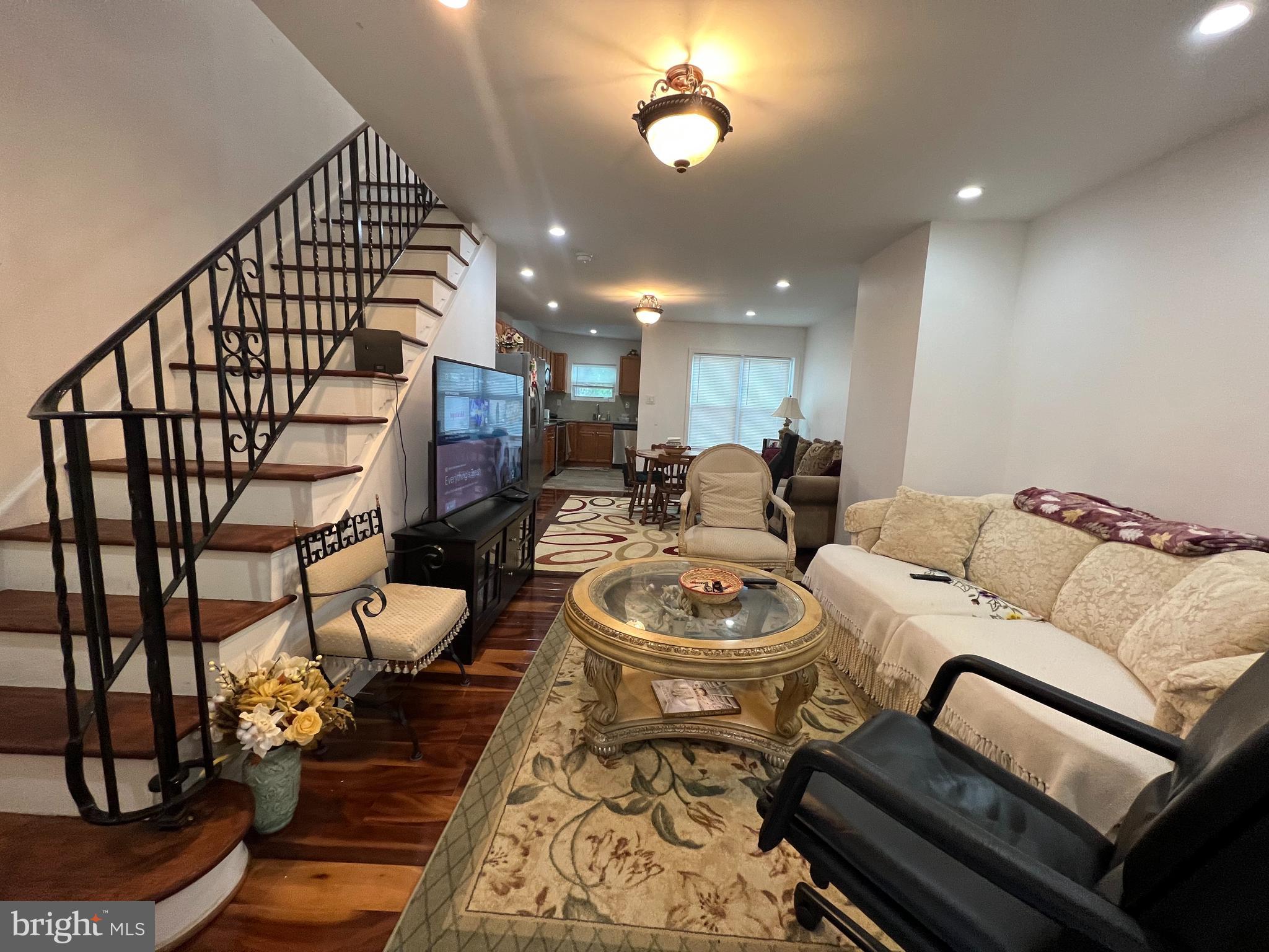 TACONY - Residential Lease