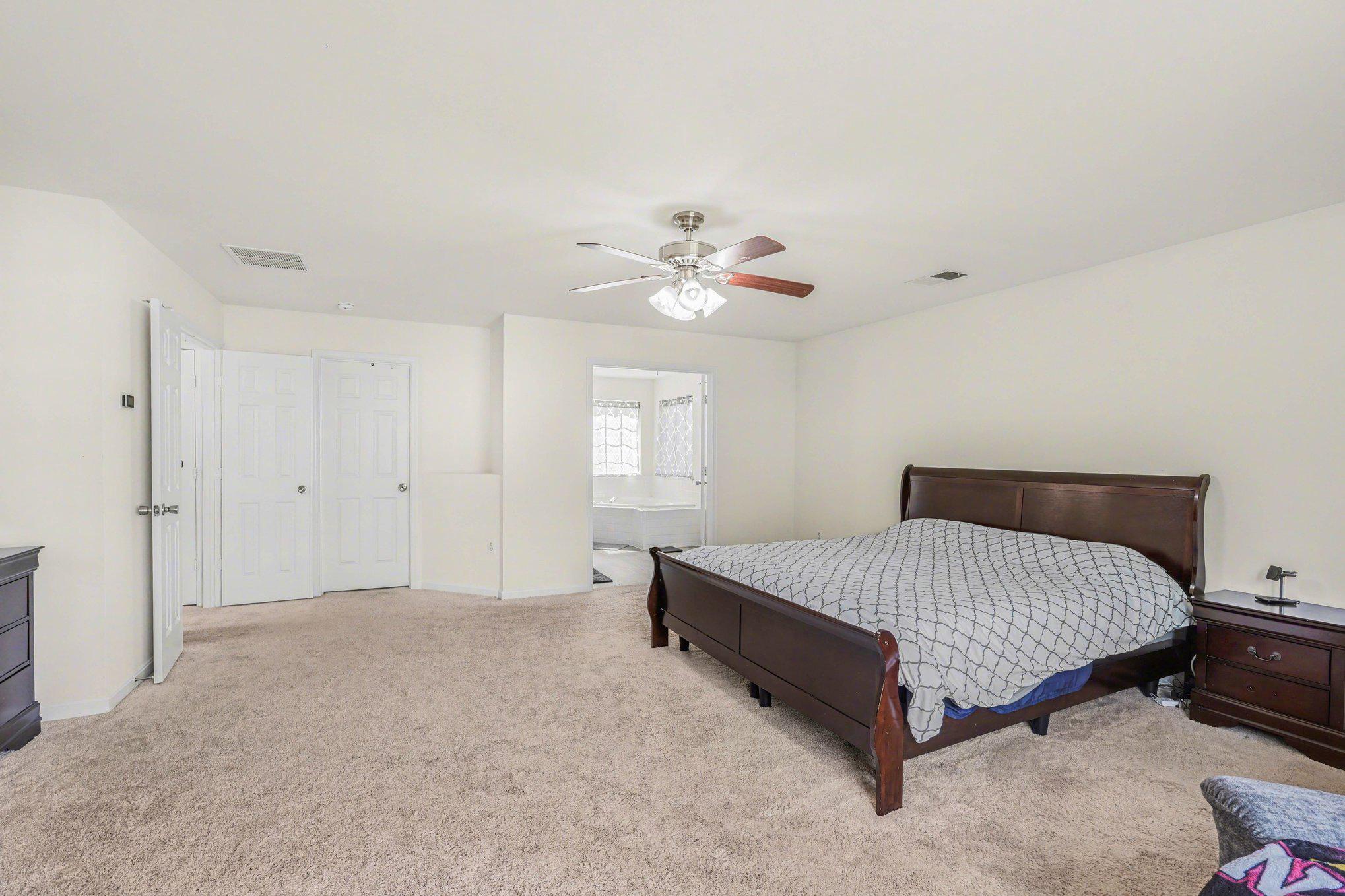 ARTILLERY RIDGE - Residential