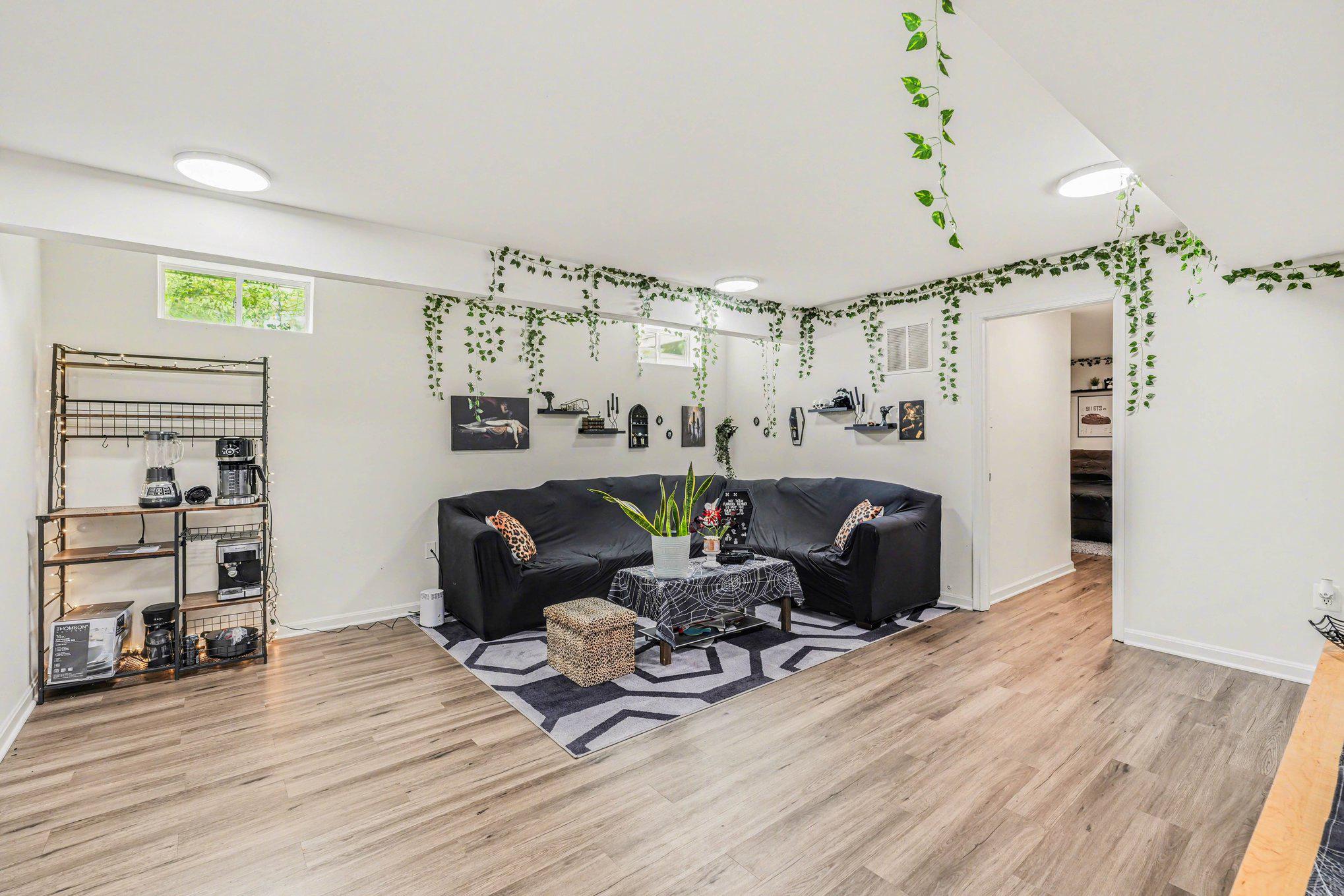 ARTILLERY RIDGE - Residential