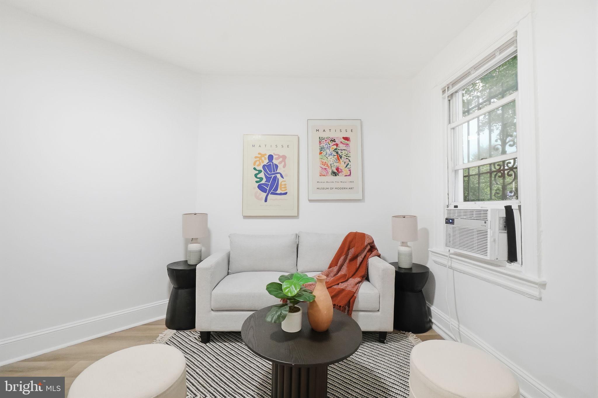 2015 4TH STREET NE