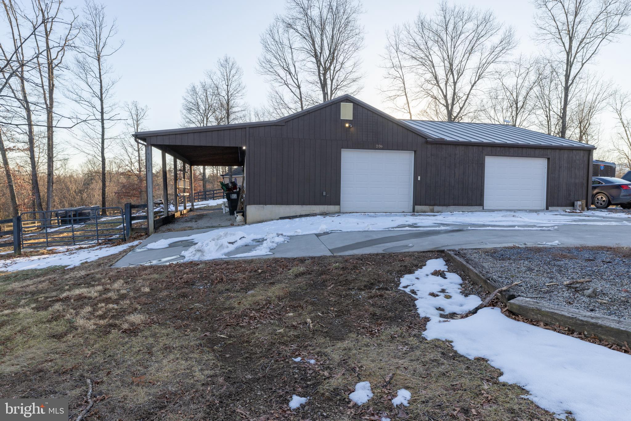 206 CROSSING PATHS LANE