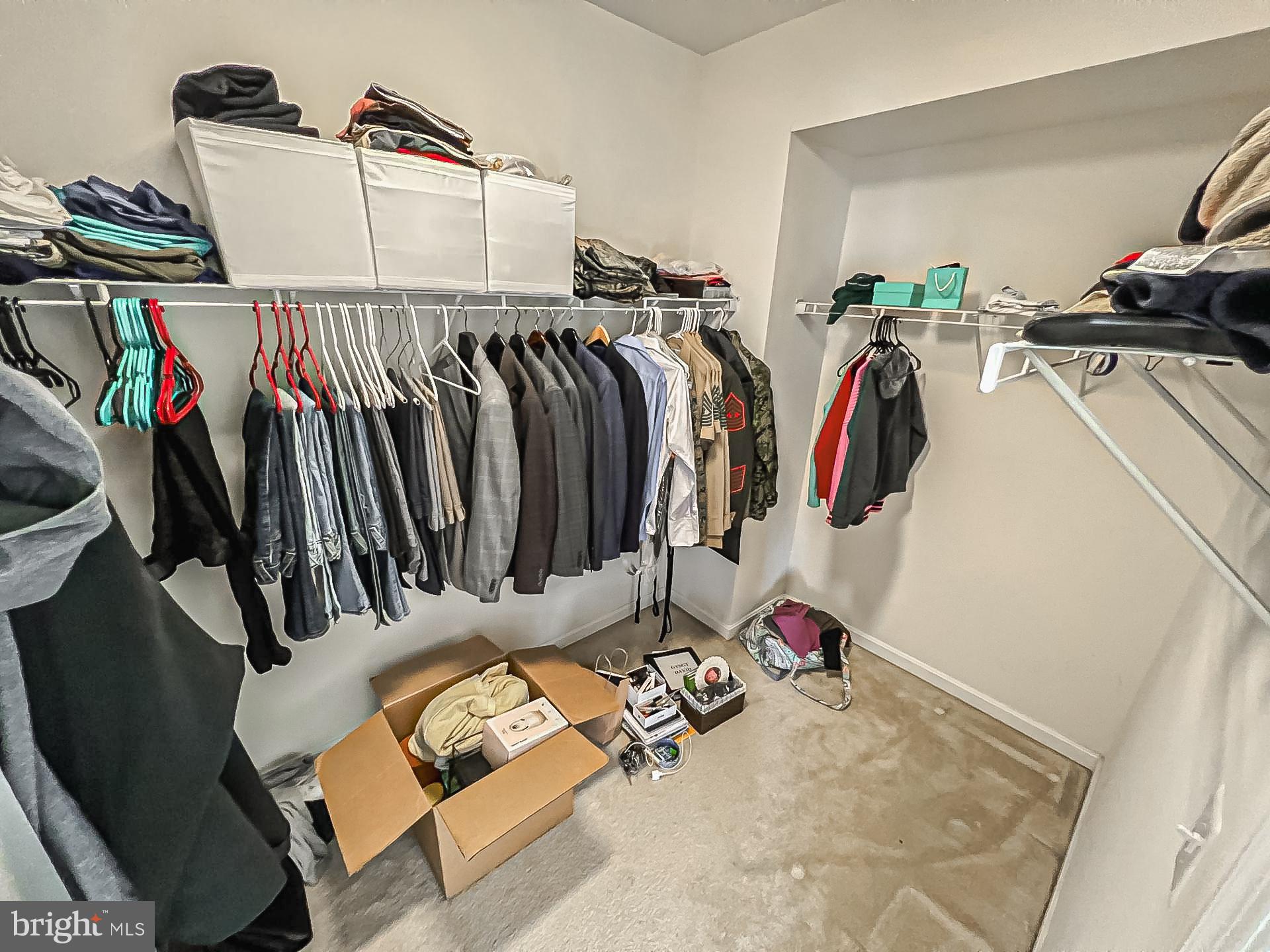 DOMINION CROSSING - Residential Lease