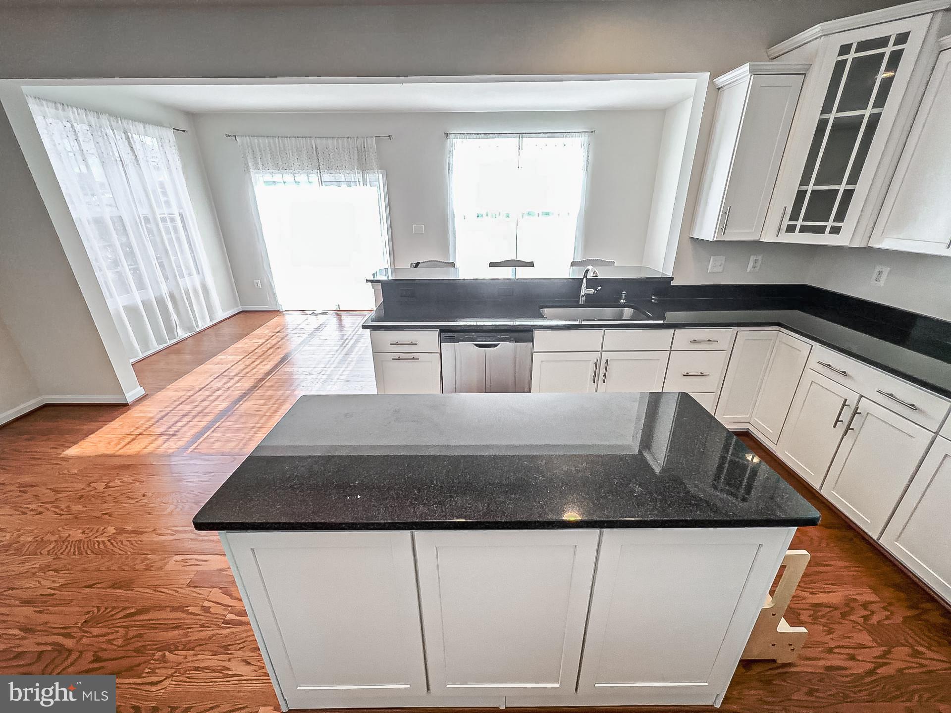 DOMINION CROSSING - Residential Lease