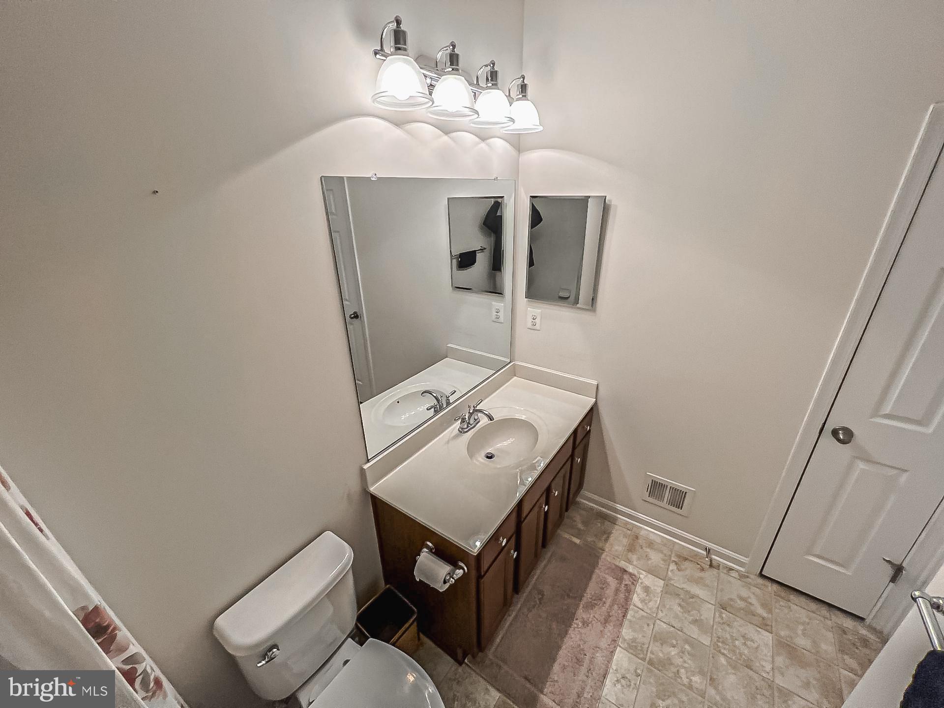 DOMINION CROSSING - Residential Lease