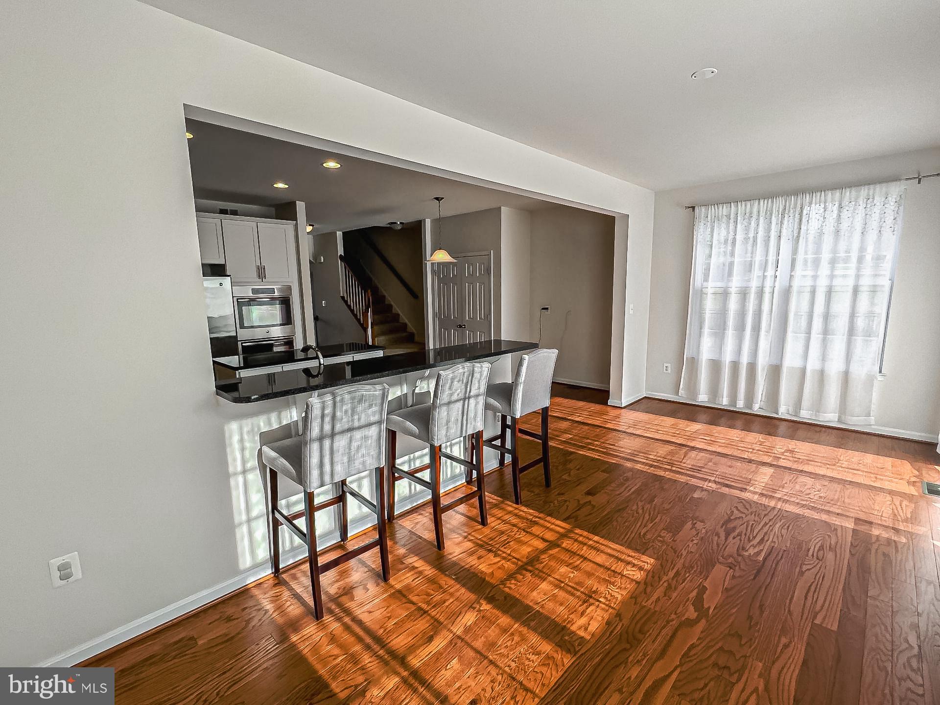 DOMINION CROSSING - Residential Lease