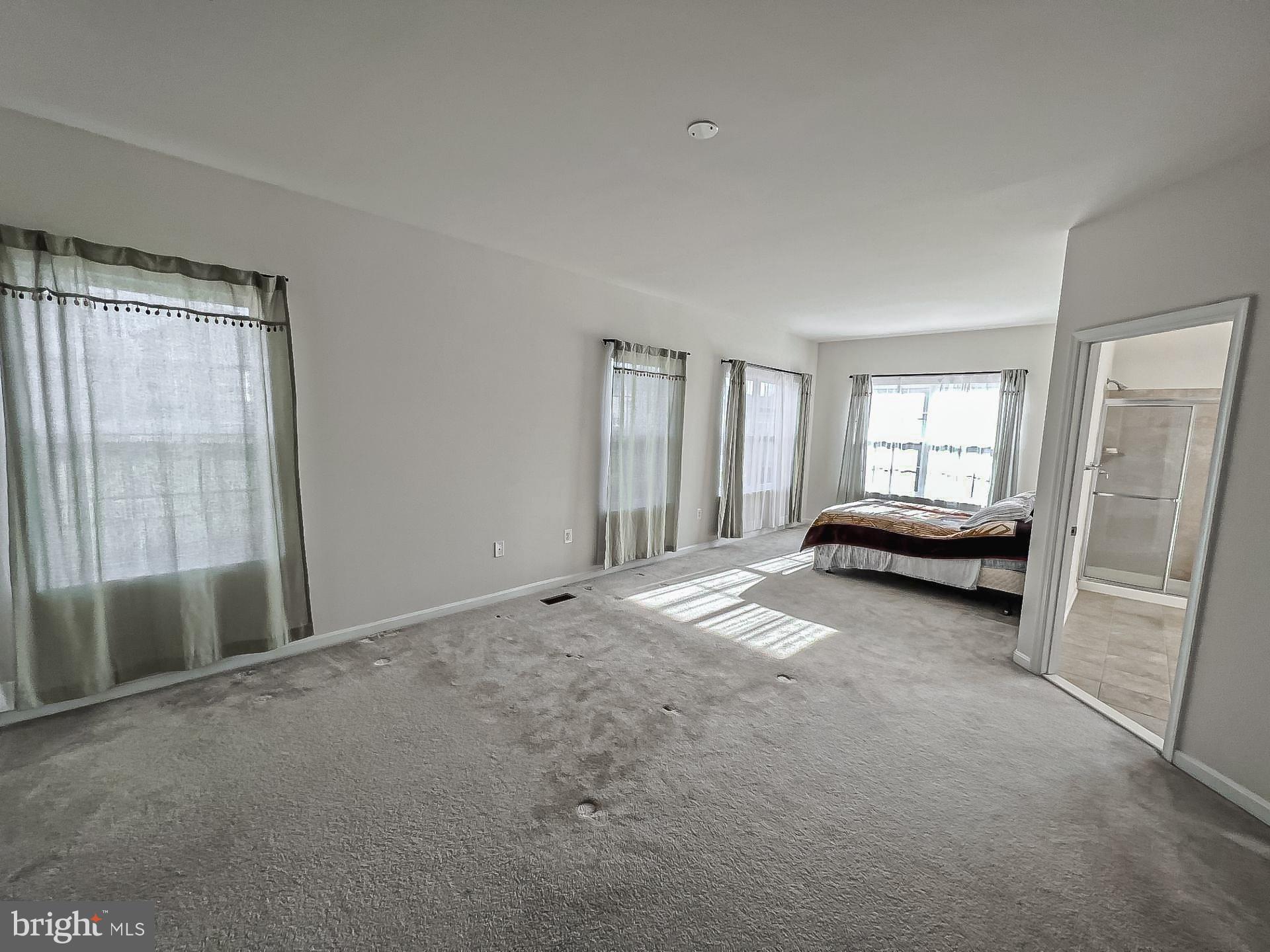 DOMINION CROSSING - Residential Lease