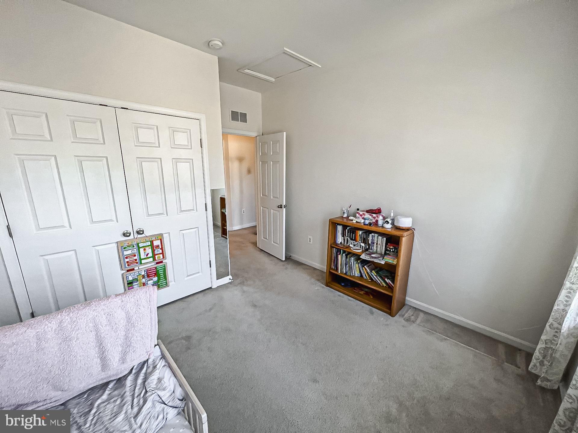 DOMINION CROSSING - Residential Lease