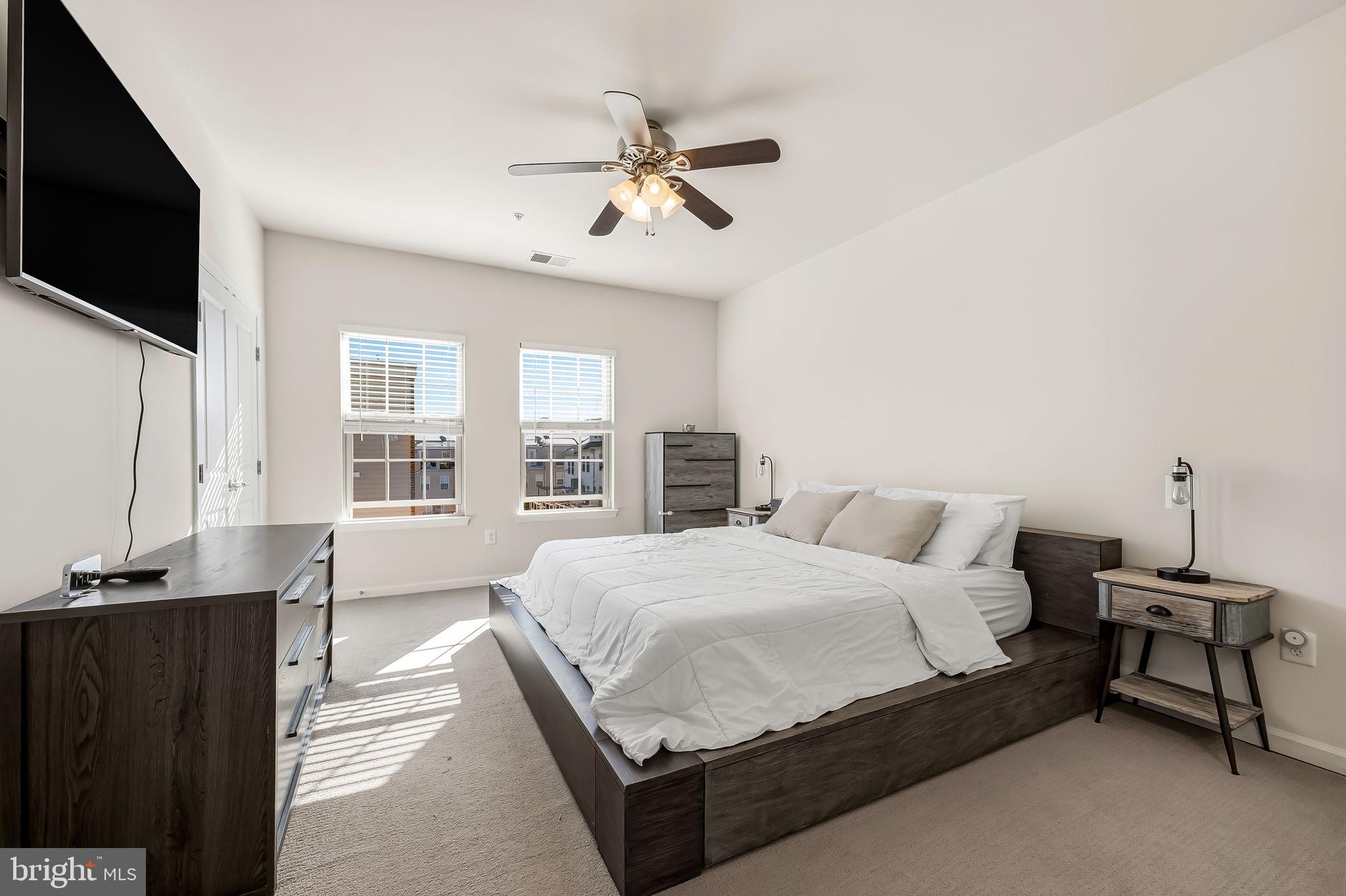 O'DONNELL SQUARE - Residential