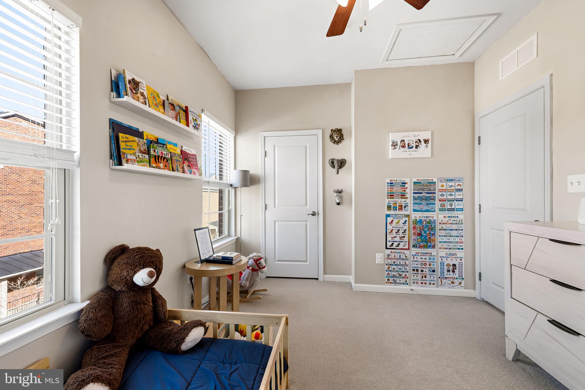 O'DONNELL SQUARE - Residential