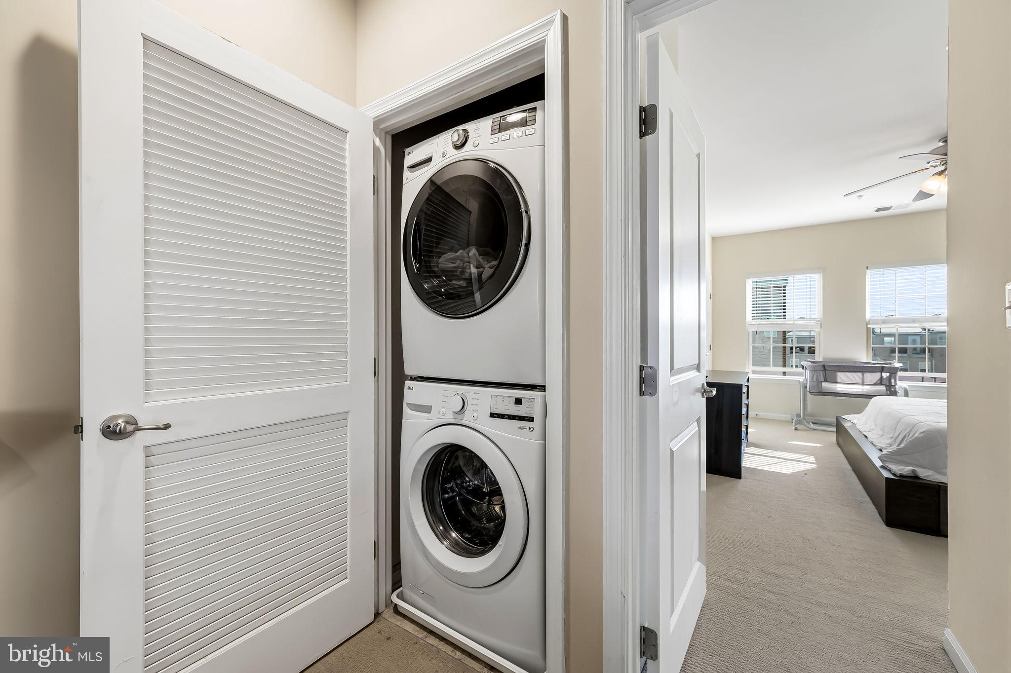 O'DONNELL SQUARE - Residential