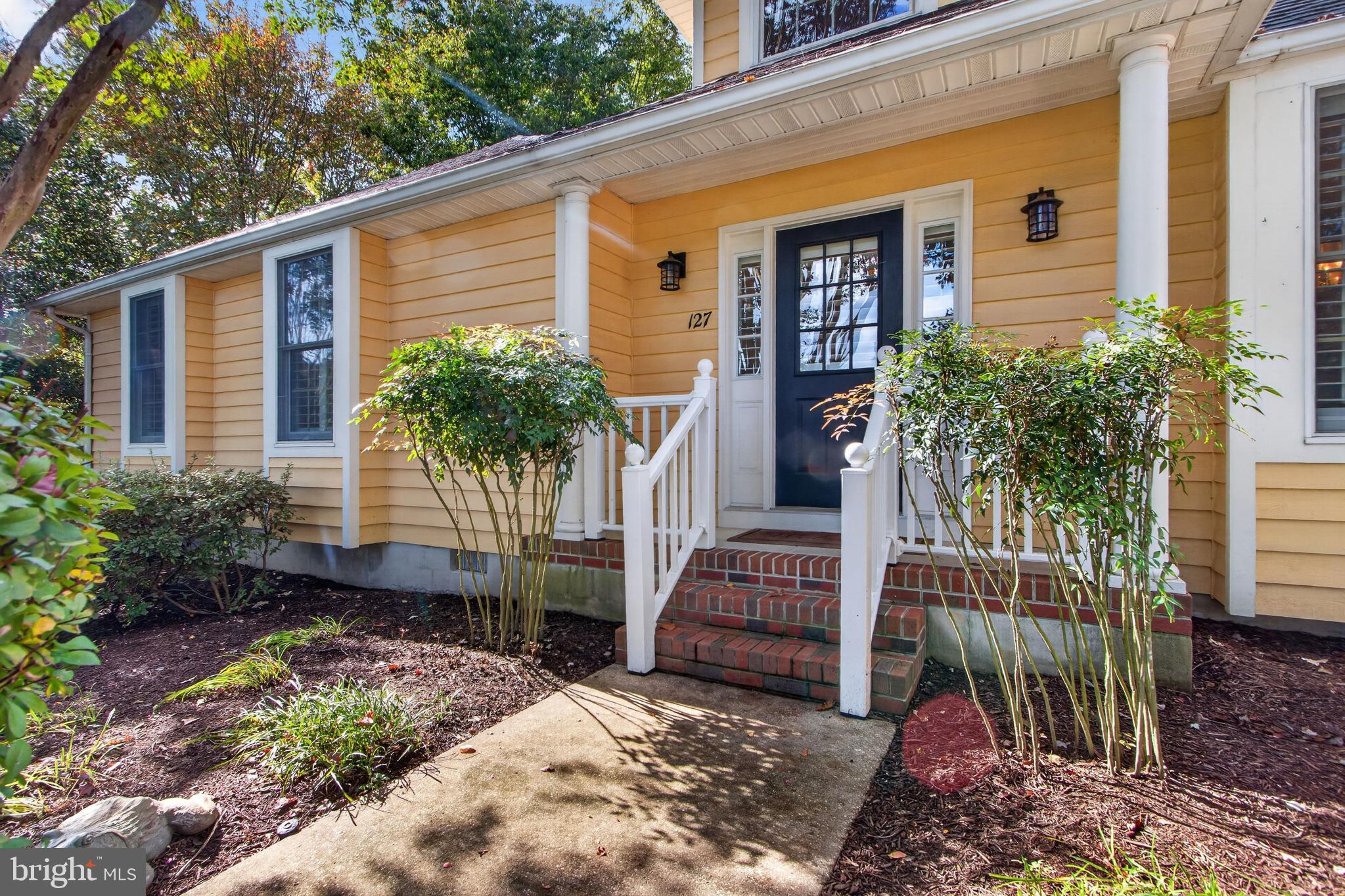 127 KINGS CREEK CIRCLE