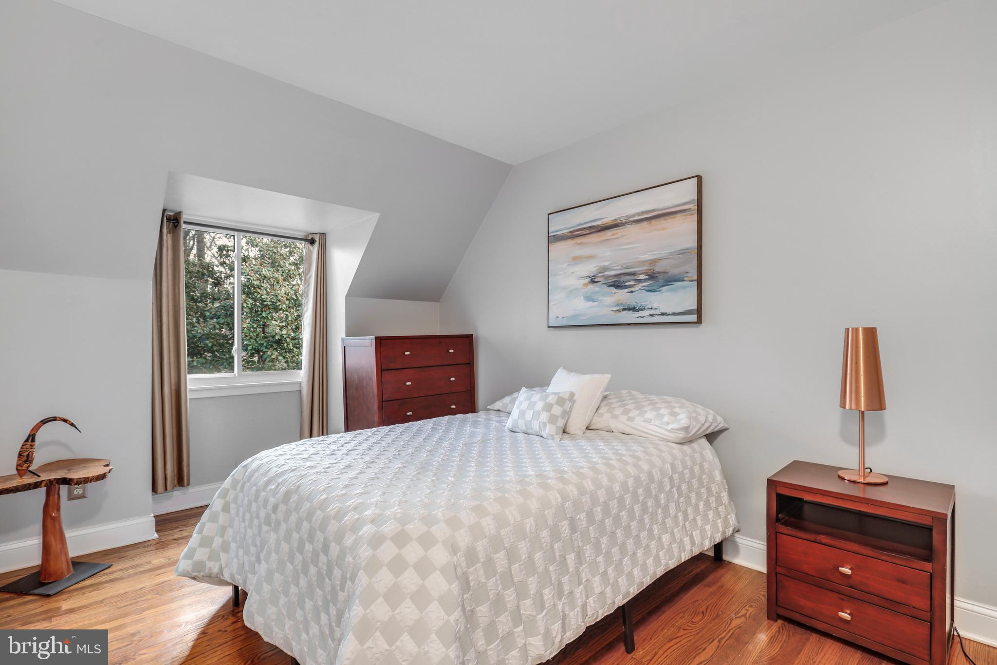 BENTANA PARK - Residential