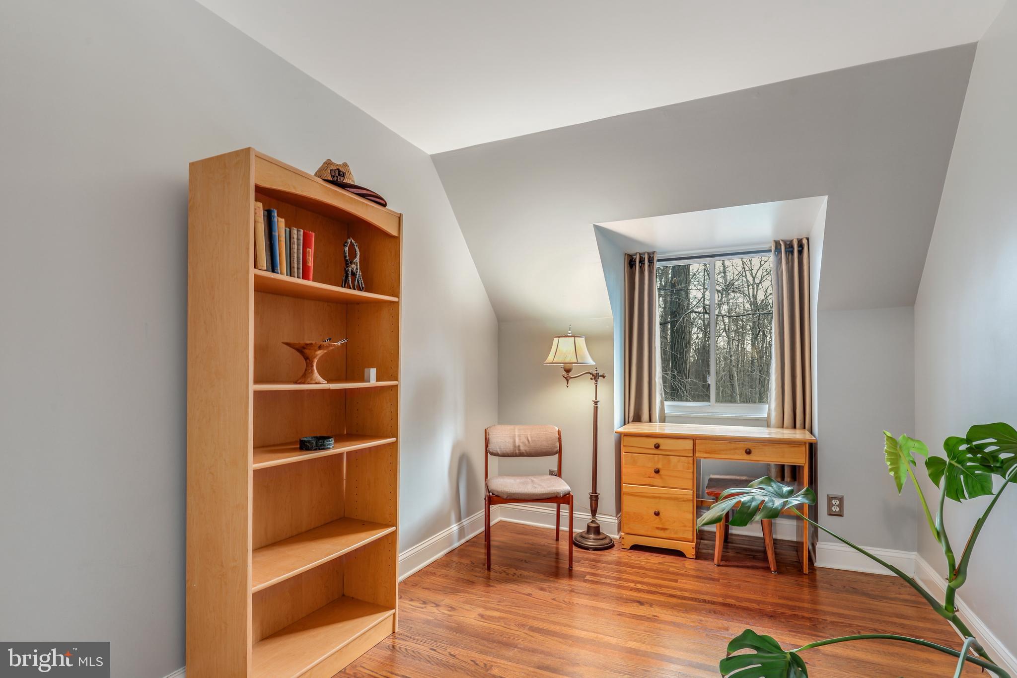 BENTANA PARK - Residential