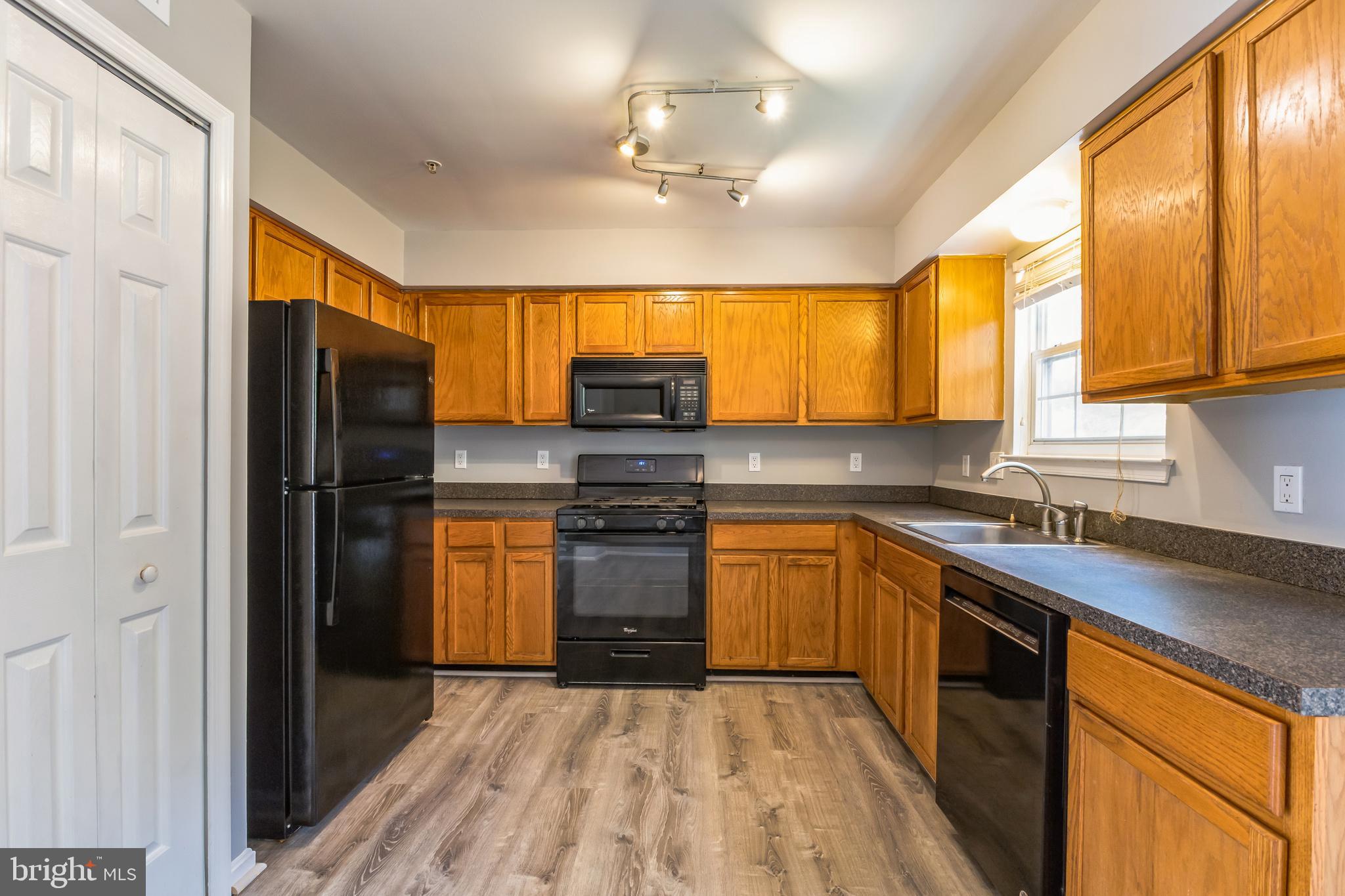 8912 FRANCISCO COURT