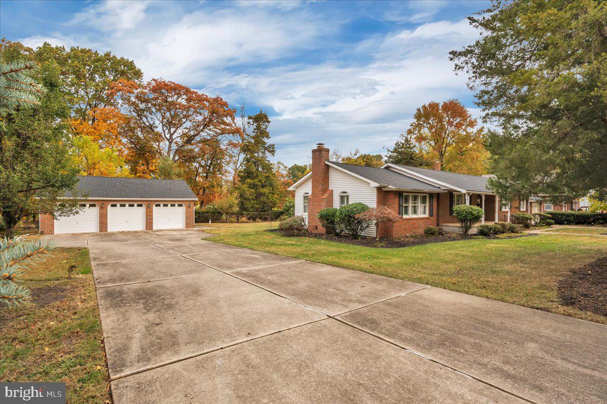 8515 BRYN MAWR AVENUE