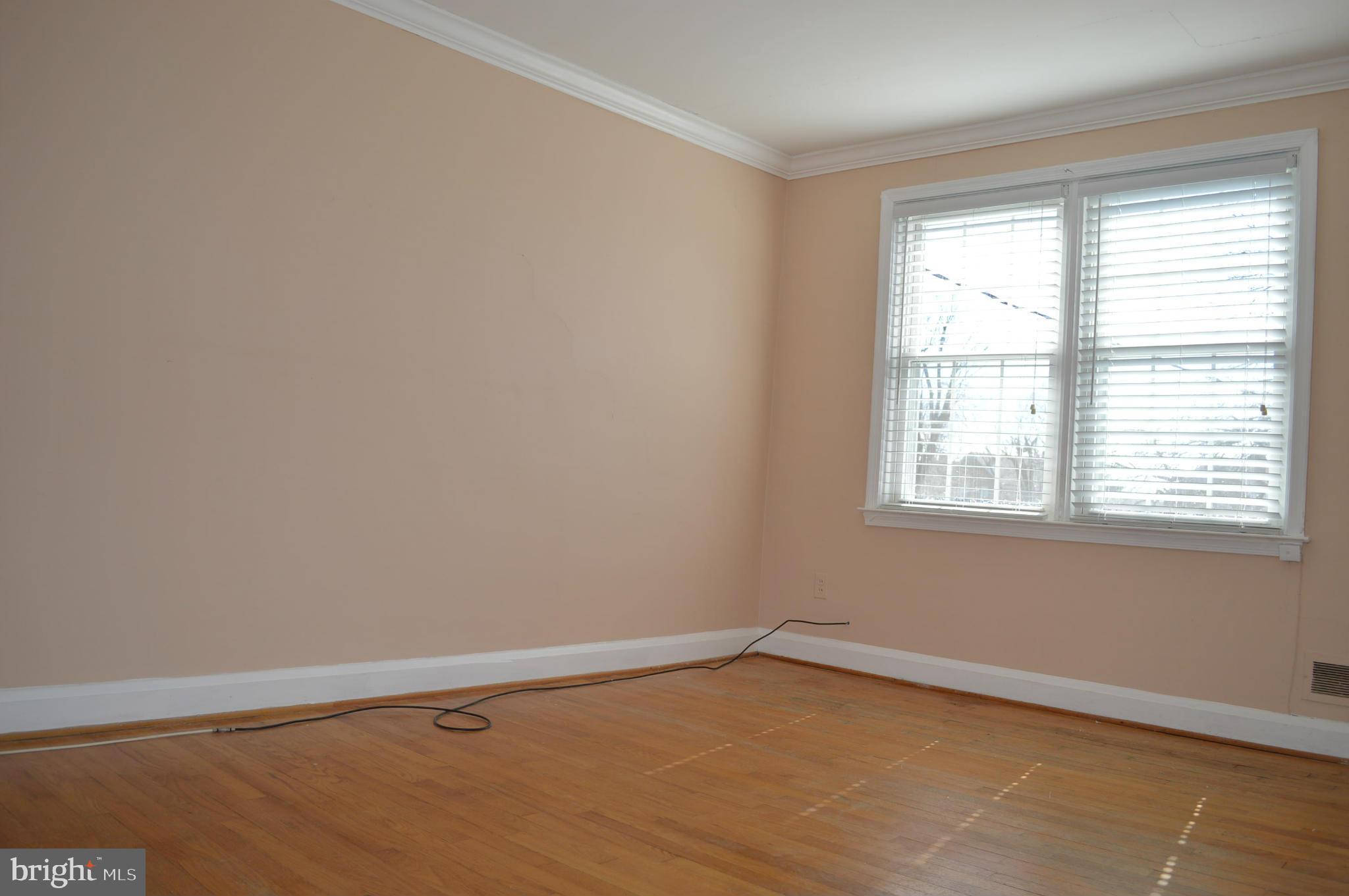 LOCH RAVEN MANOR - Residential