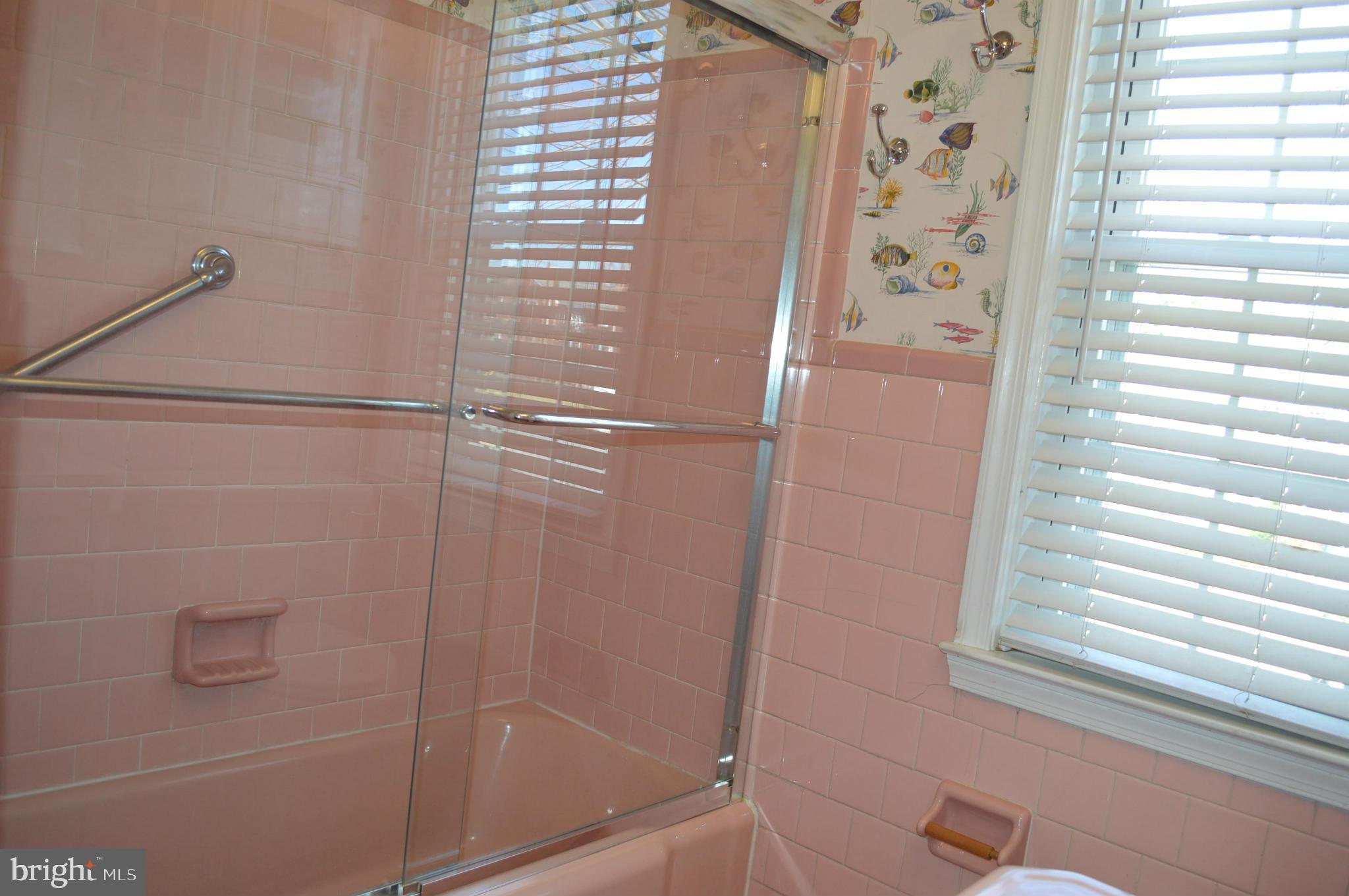 LOCH RAVEN MANOR - Residential