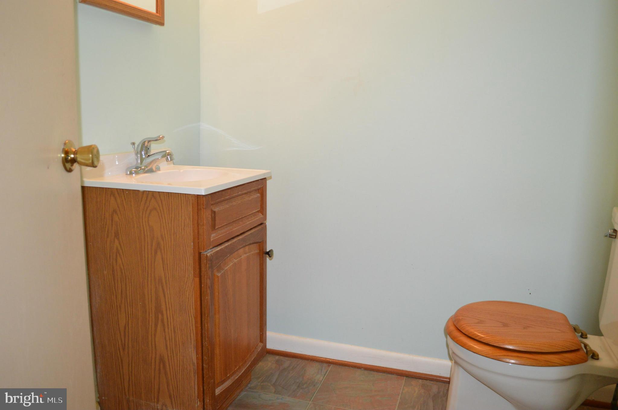 LOCH RAVEN MANOR - Residential