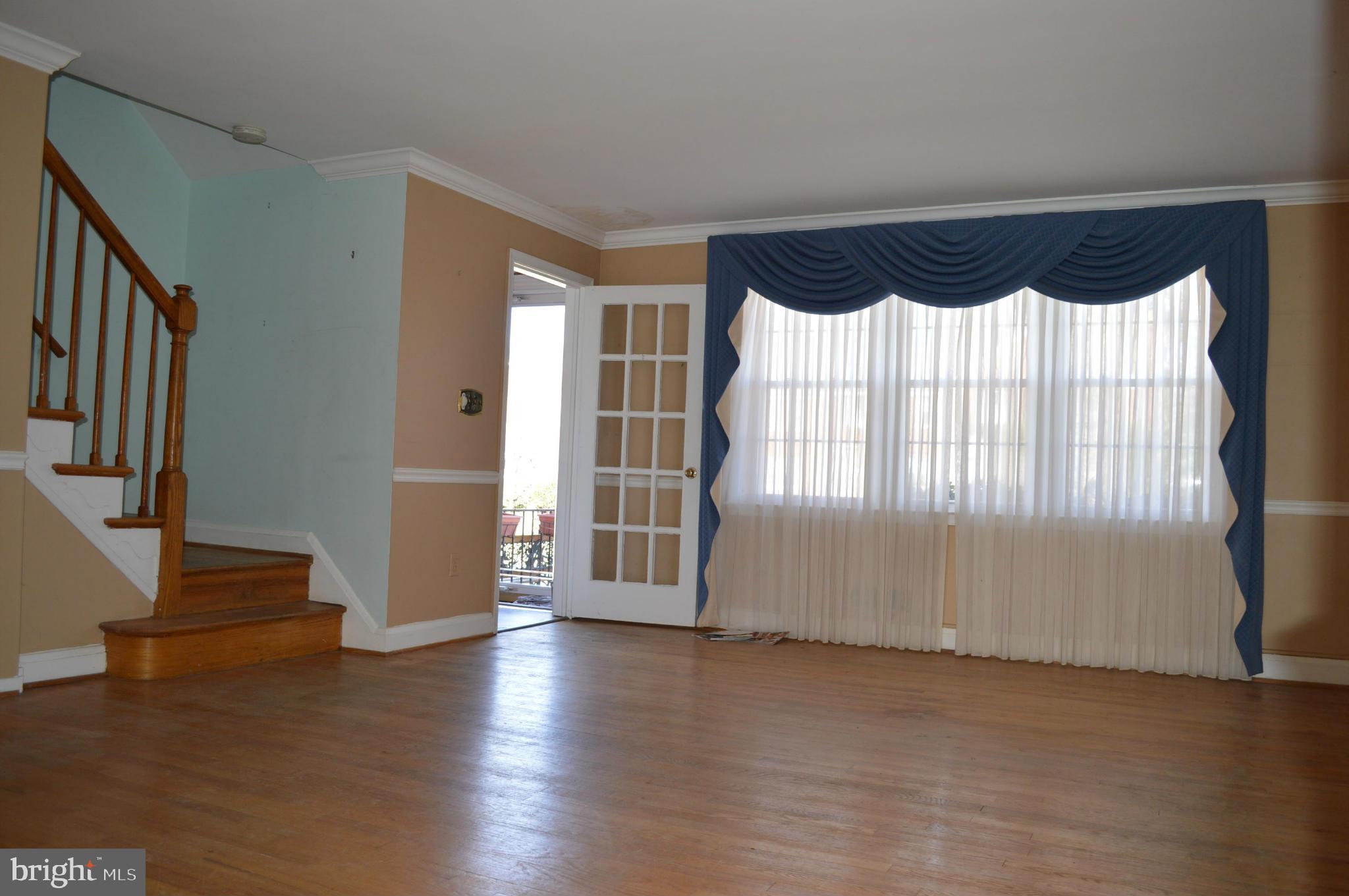 LOCH RAVEN MANOR - Residential