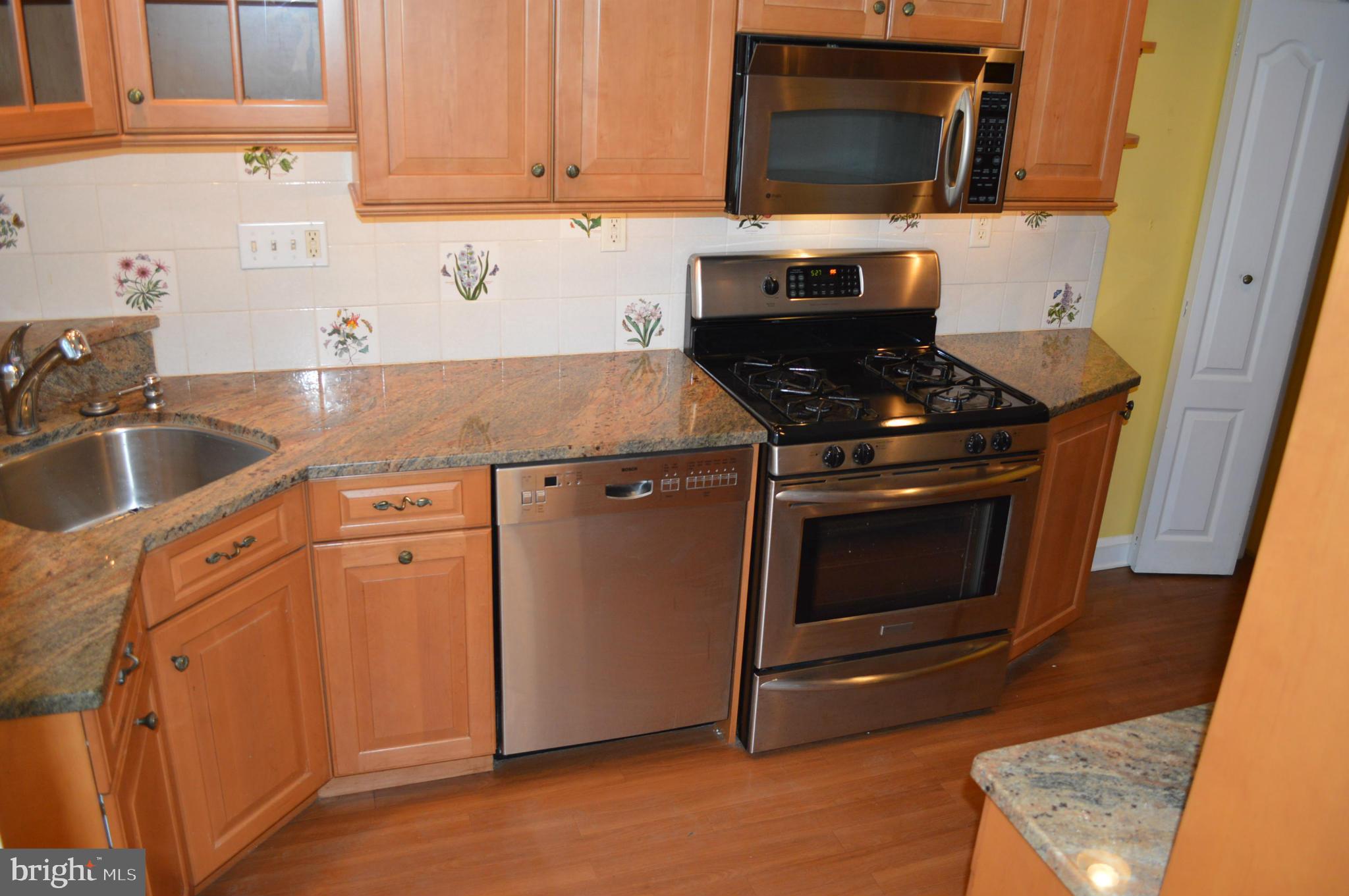 LOCH RAVEN MANOR - Residential