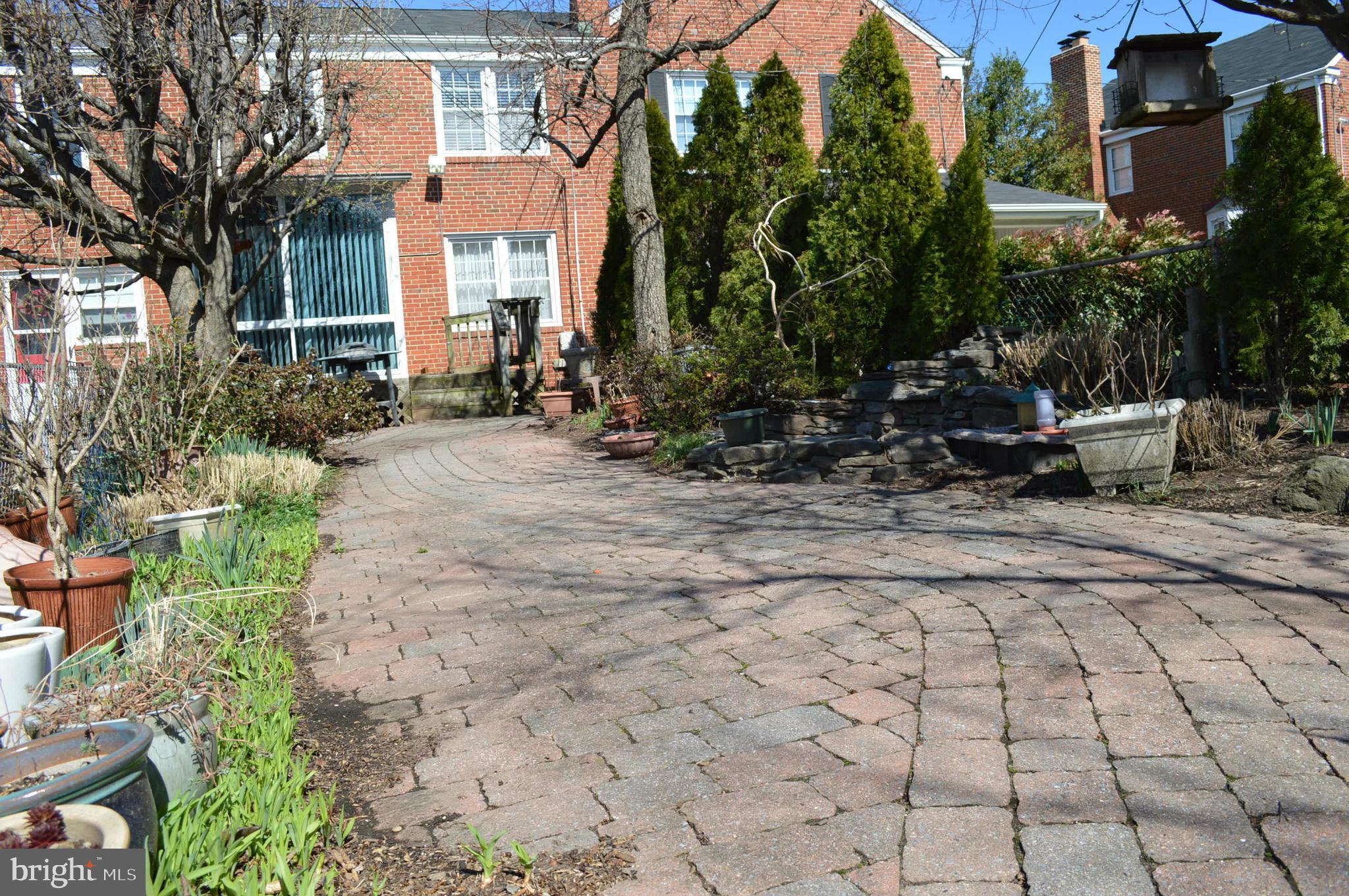 LOCH RAVEN MANOR - Residential