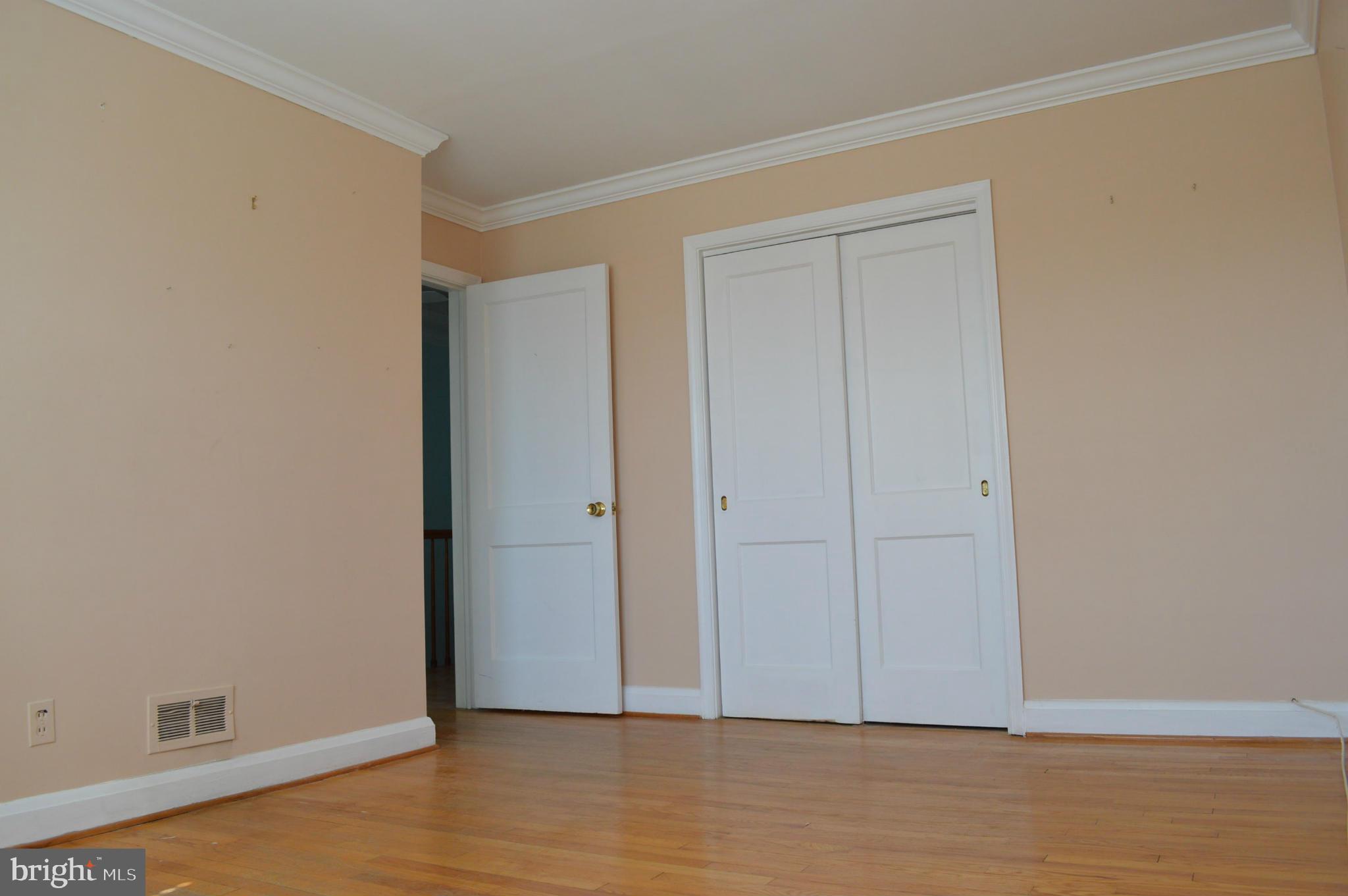 LOCH RAVEN MANOR - Residential