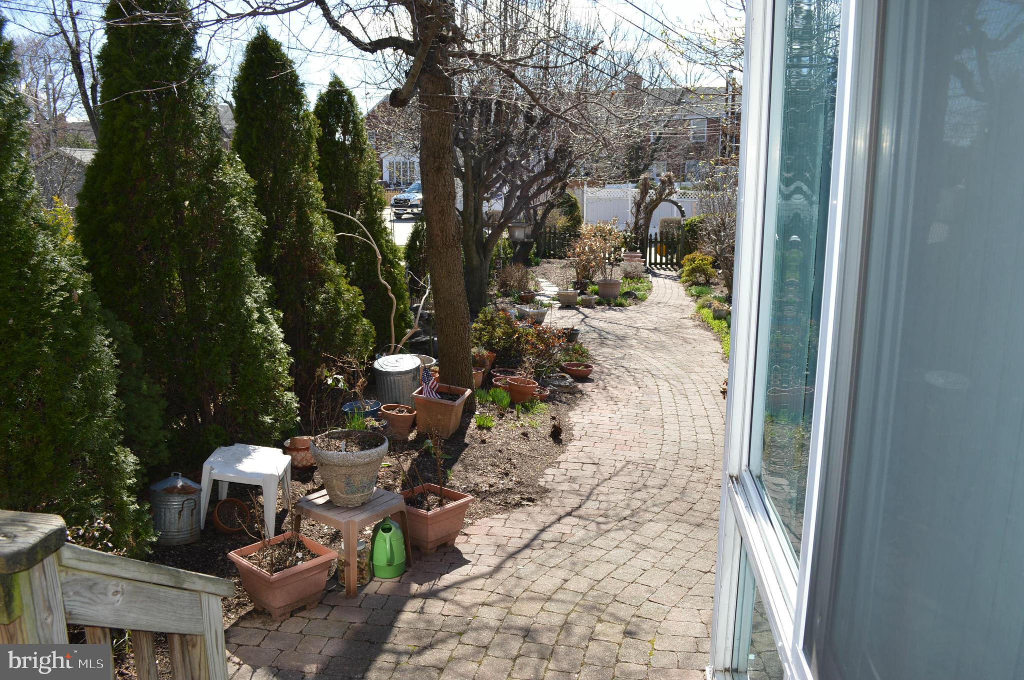 LOCH RAVEN MANOR - Residential