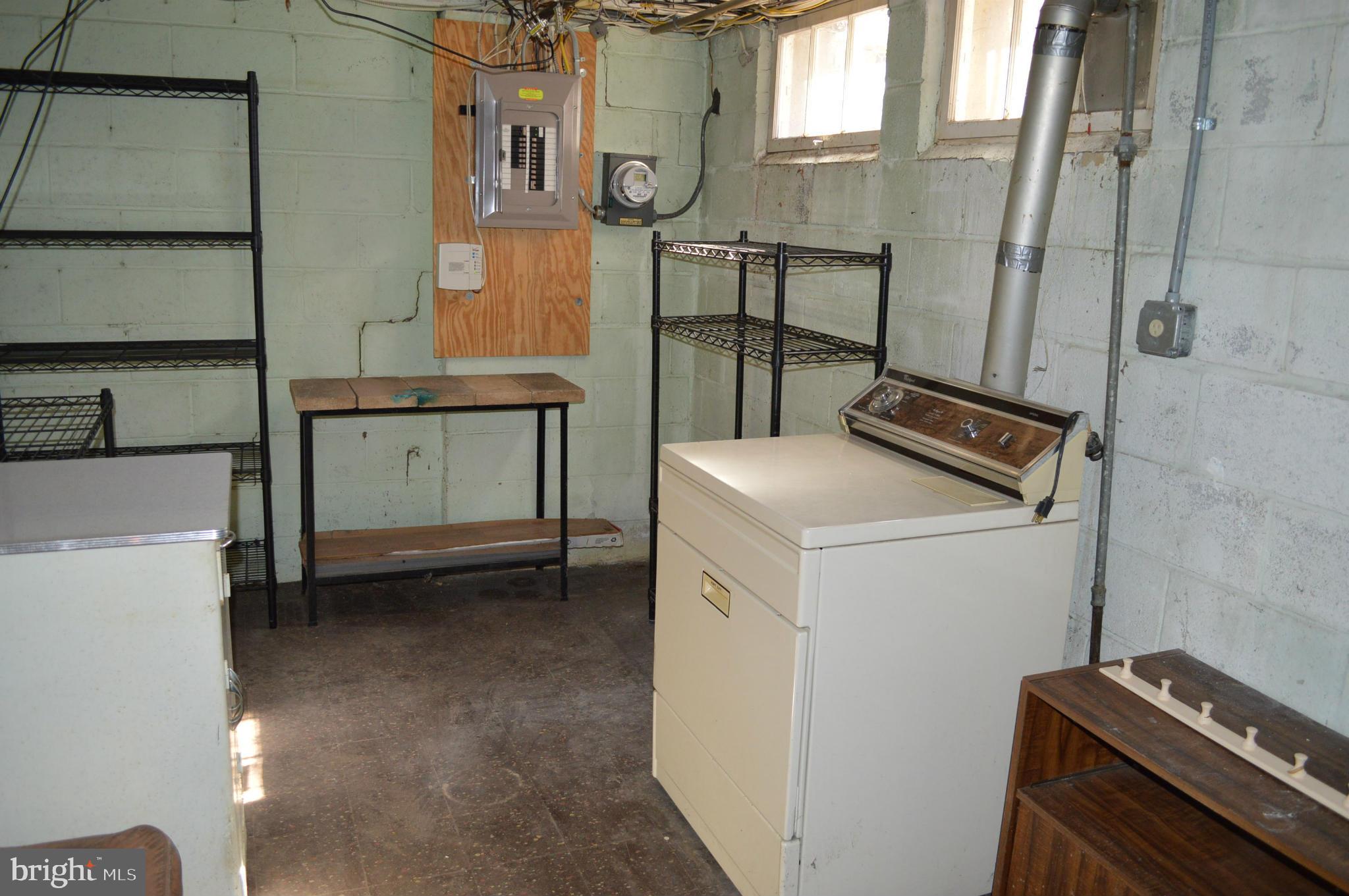 LOCH RAVEN MANOR - Residential